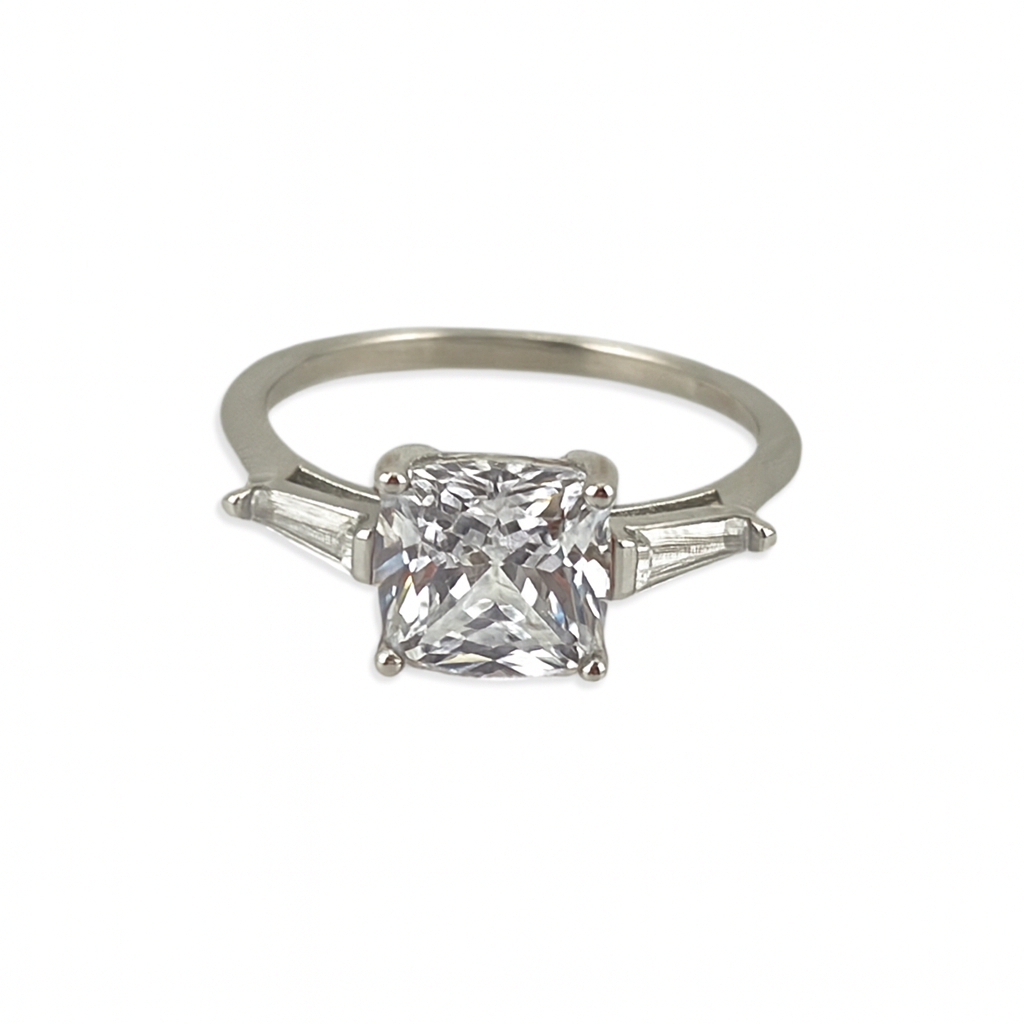 Silver 925 Grace solitaire Ring – Silver Princess-Cut Elegance