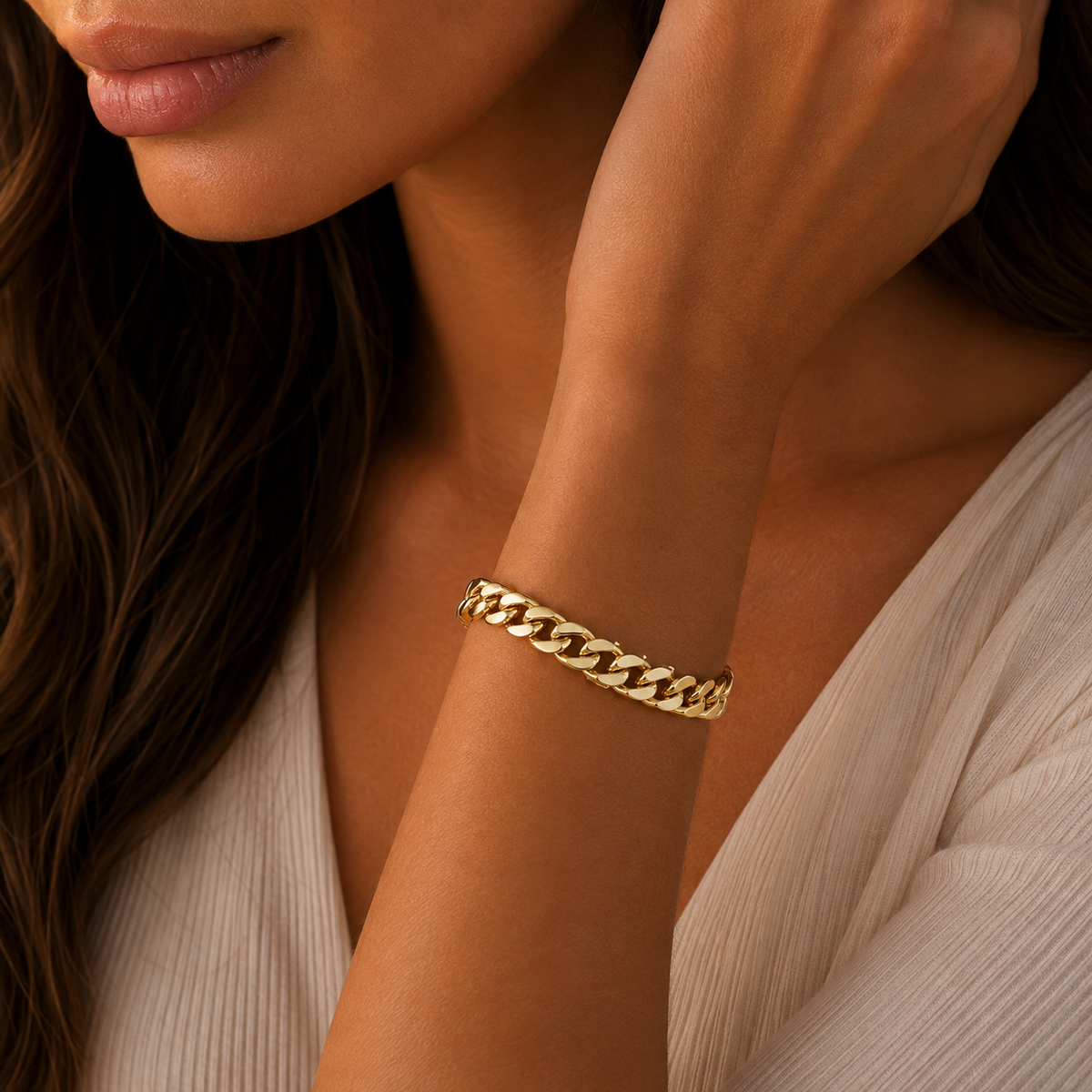Cuban Link Bracelet – Bold Golden Luxury