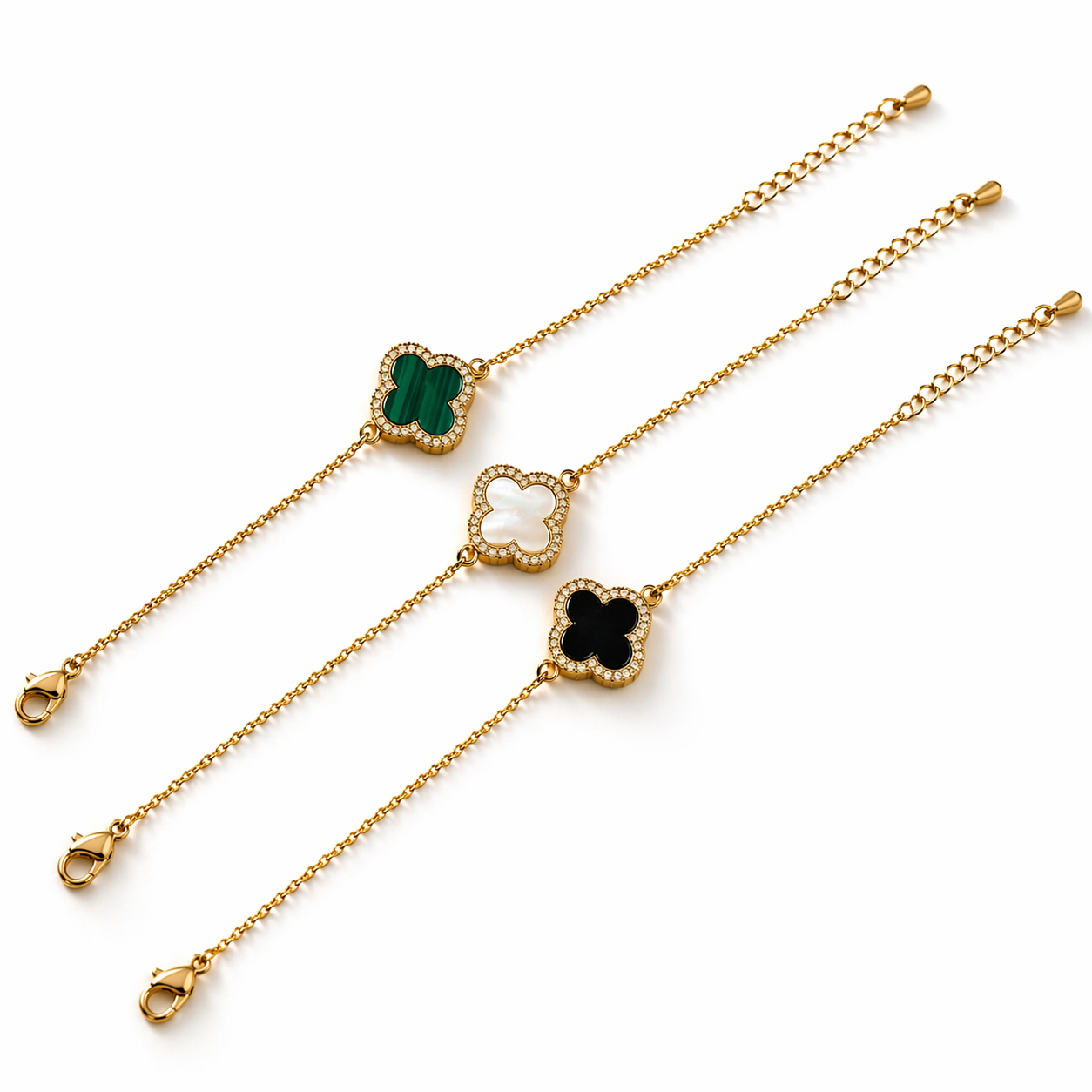 Clover Shine Bracelet – Elegant Gold Chain