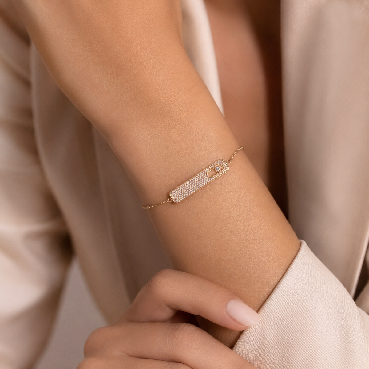 Mess-ica Spark Bar Bracelet