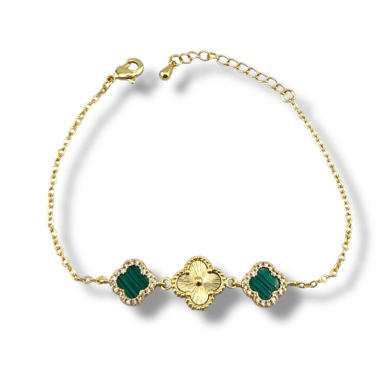 Poshewix Trio Clover Bracelet