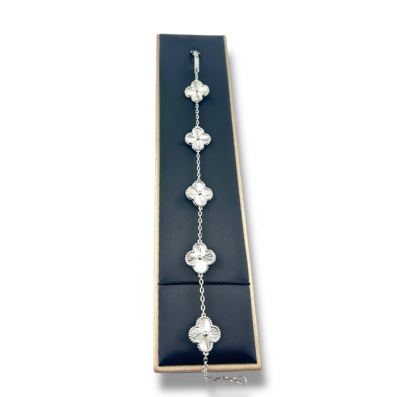 VIP vancleef bracelet 5 Flowers