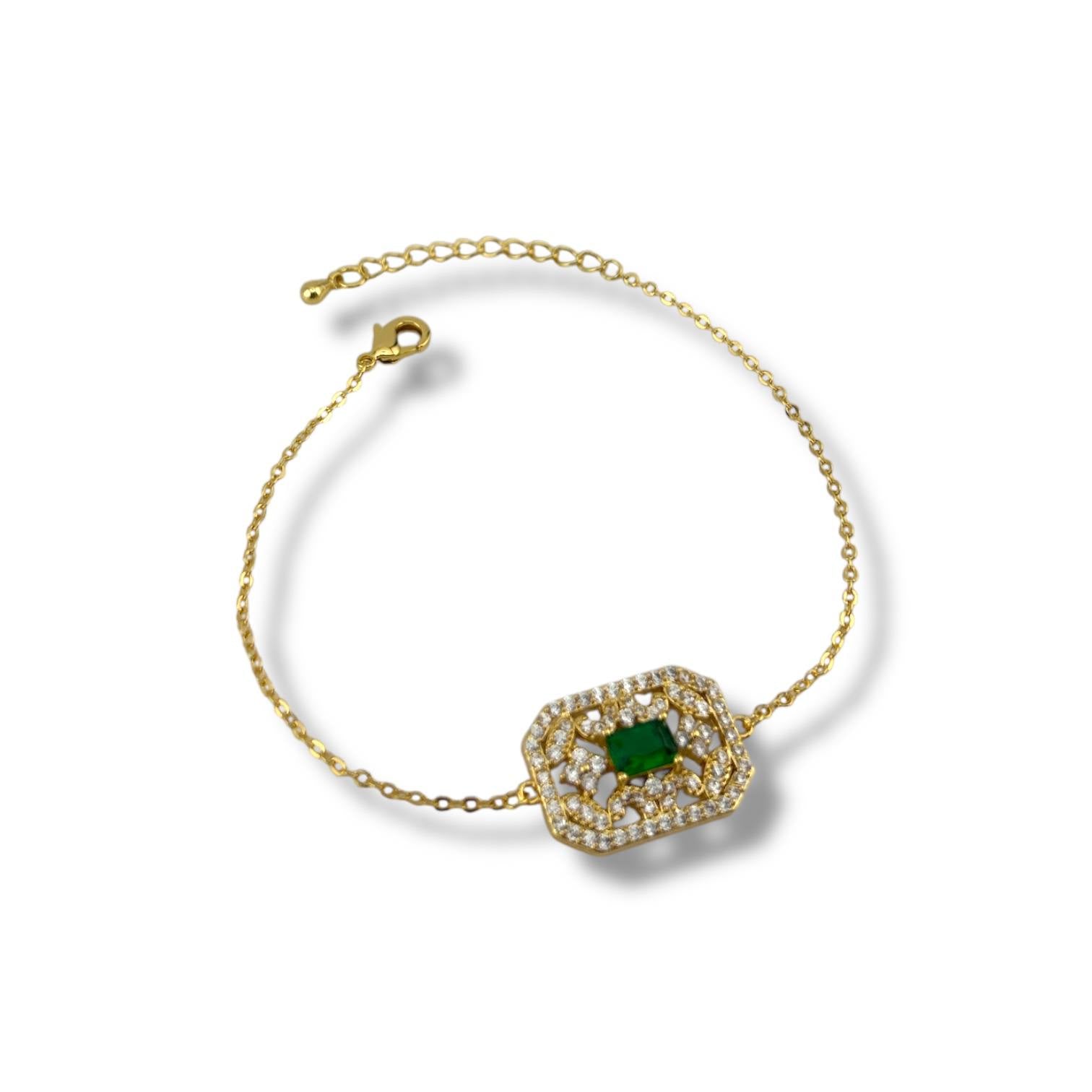 Regal Radiance Gold Bracelet