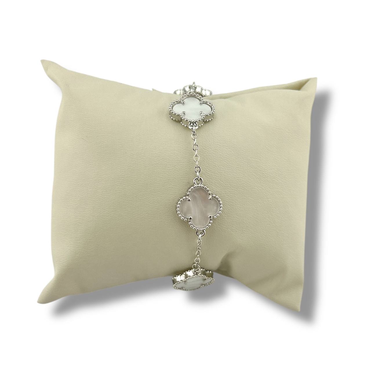 seda vancleef plus Charm Bracelet – Color Your Elegance