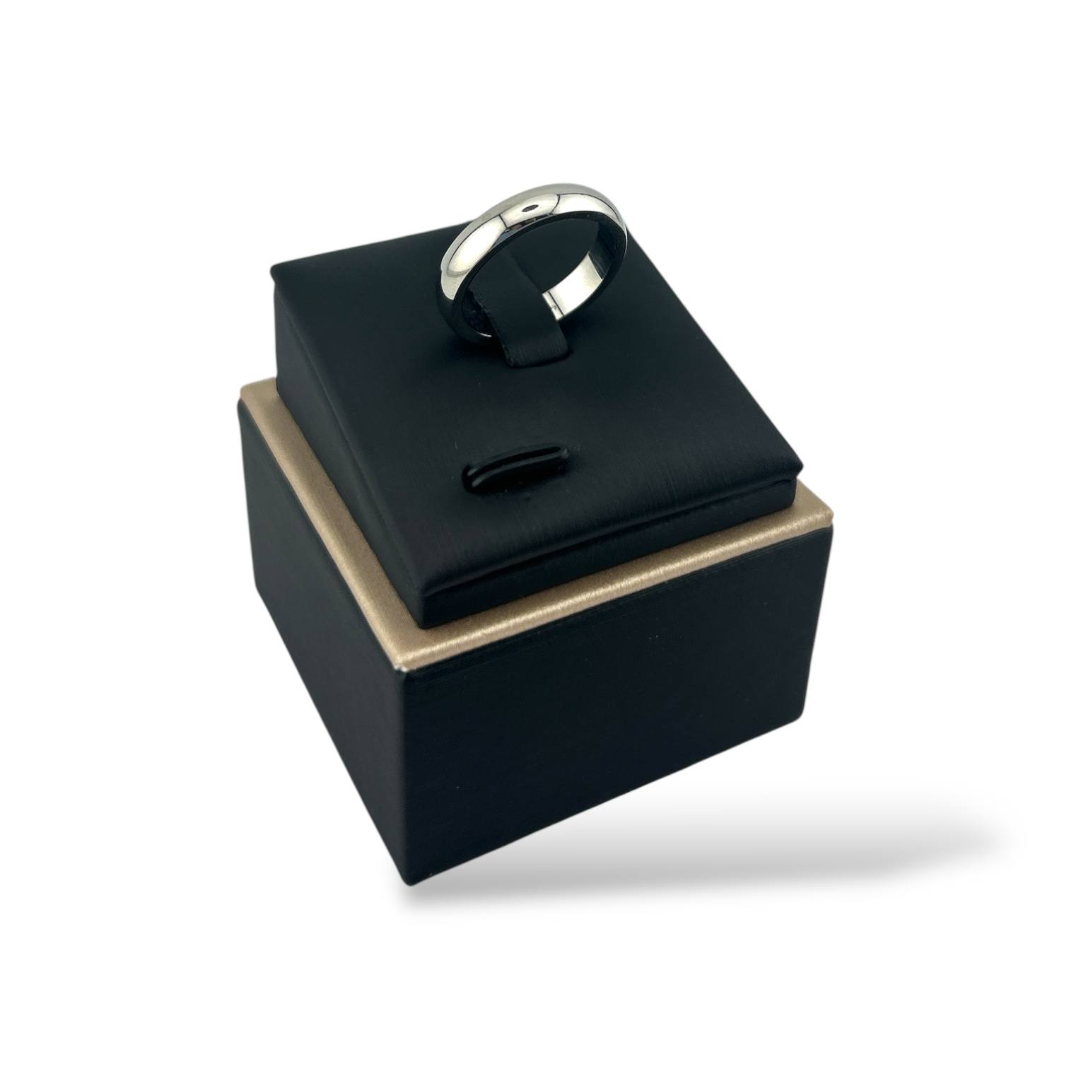 Classic Dome Band Ring – Gold & Silver