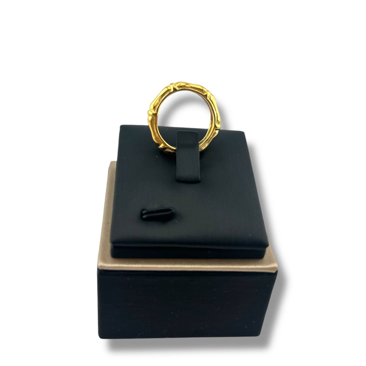 Bamboo Twist Ring – Gold