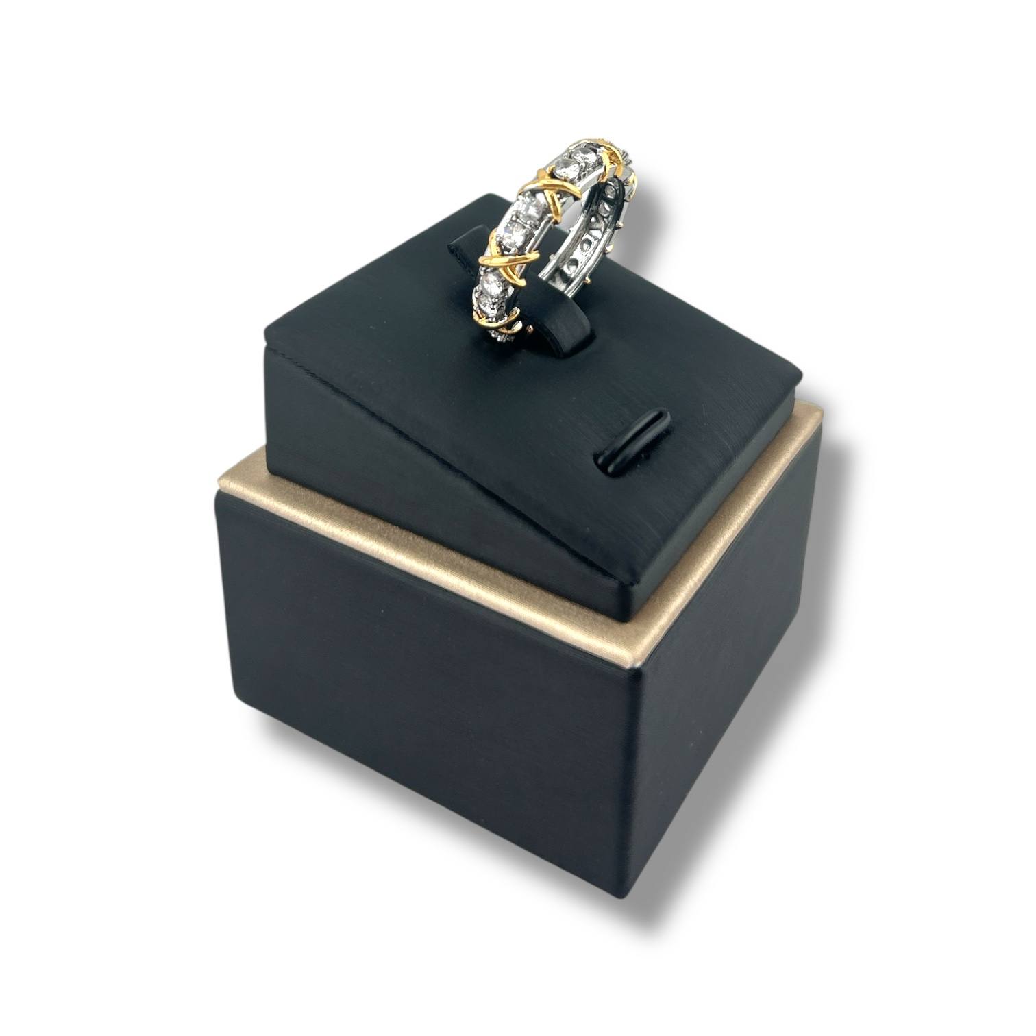 Dual-Tone Crown Sparkle Ring 👑✨