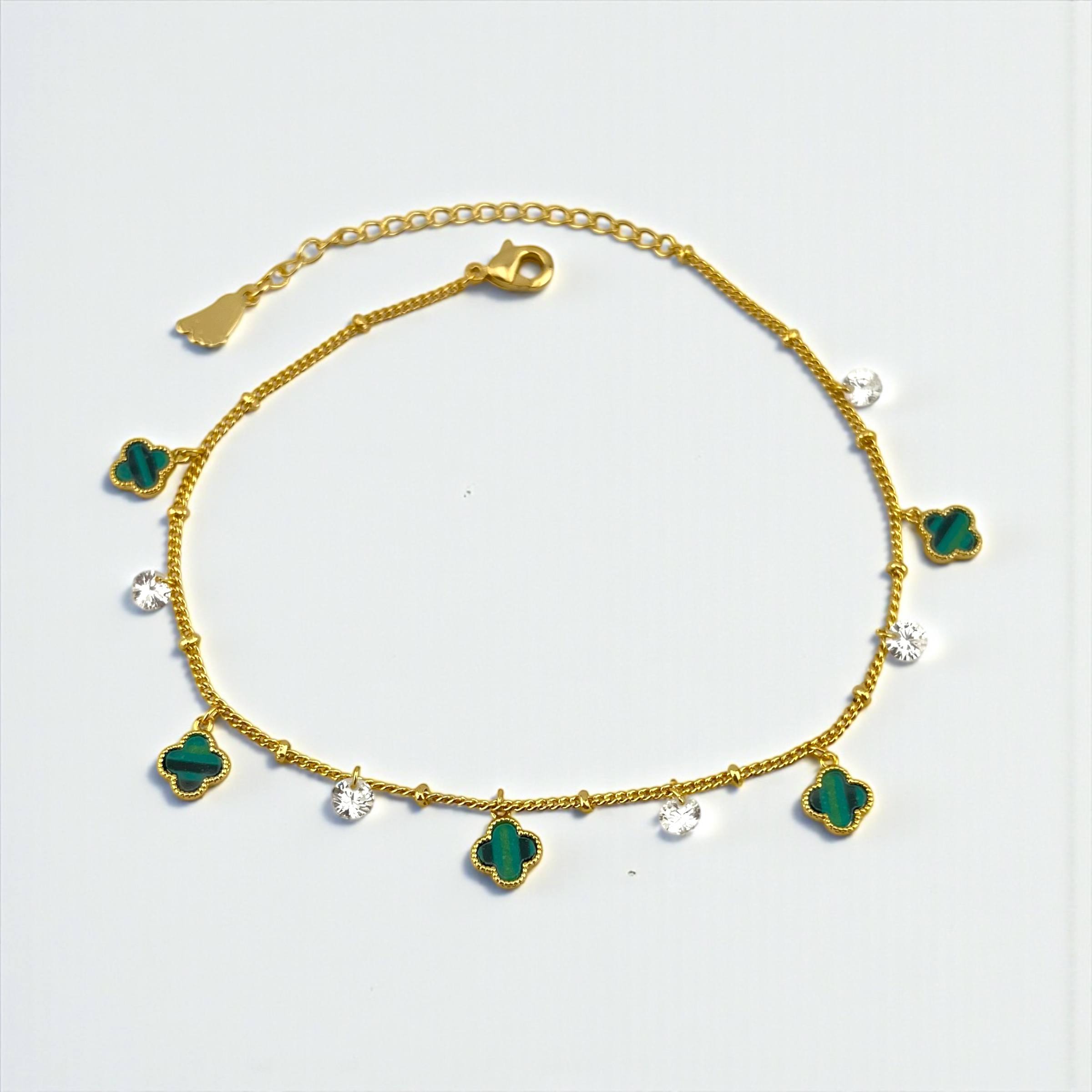 Vancleef Clover Charm Anklet – Delicate Sparkle Edition ✨