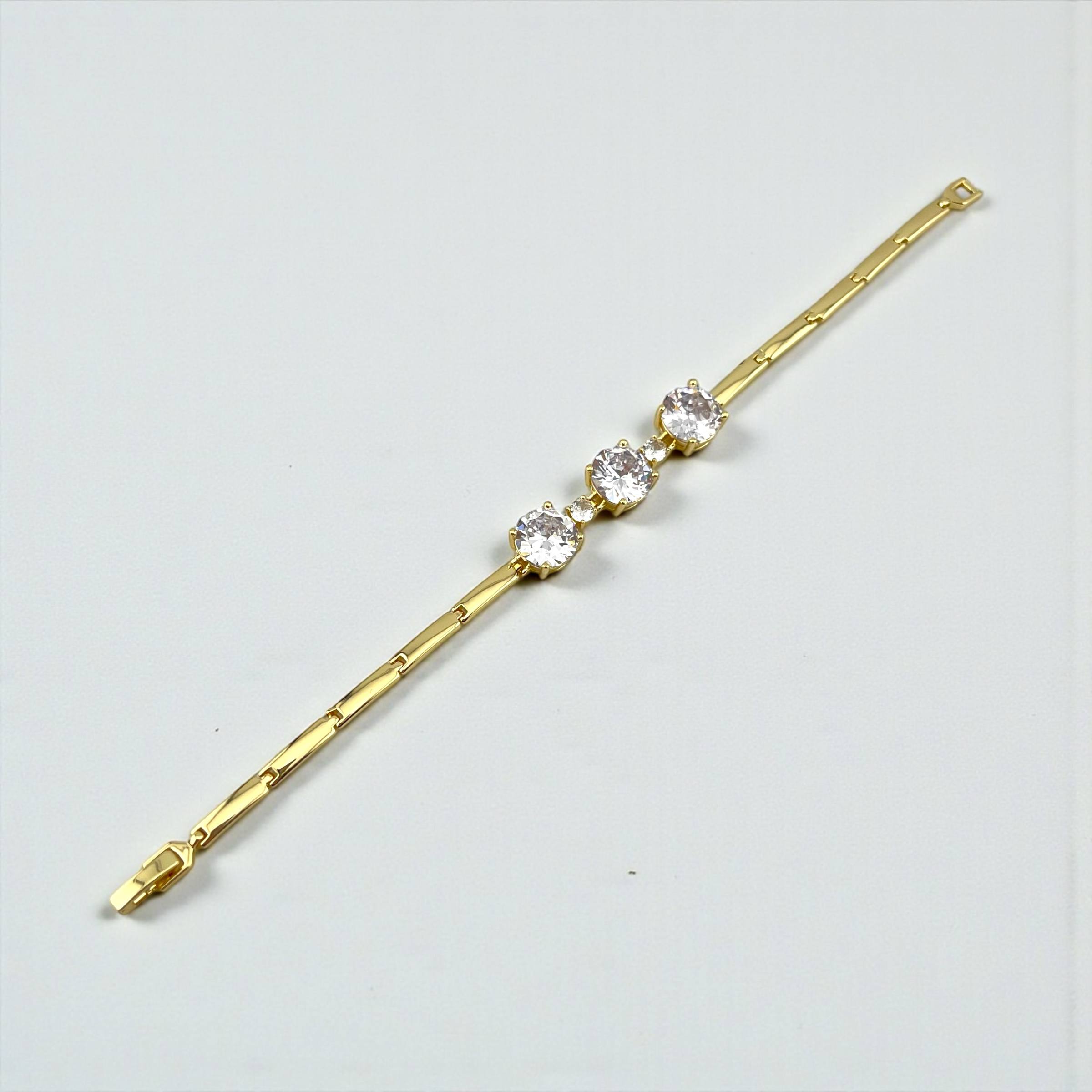 Triple Crystal Accents – Elegant & Timeless