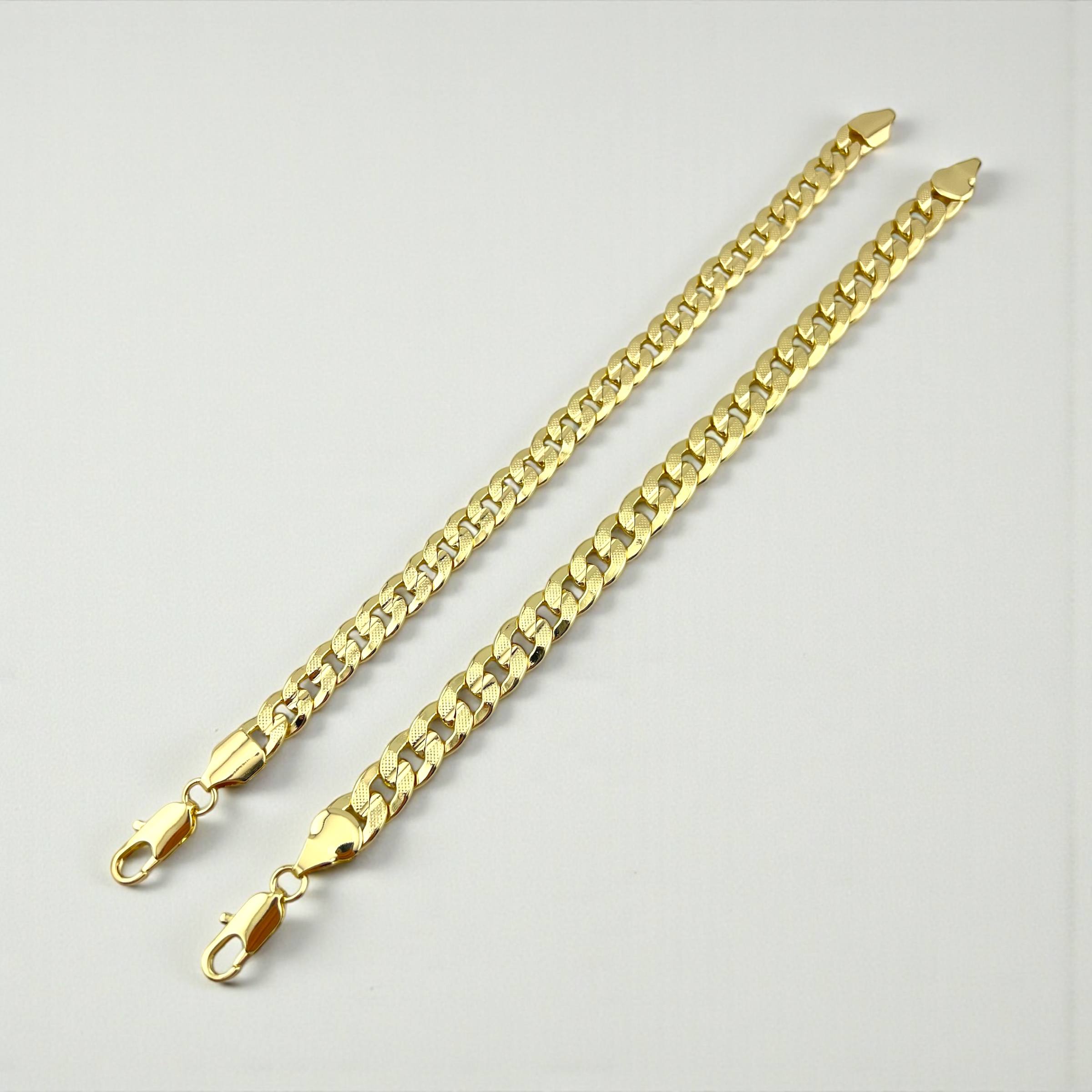 Classic Curb Chain Bracelet mar2oush