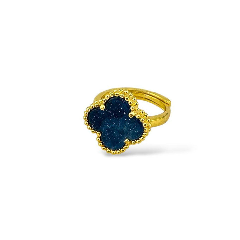 Vancleef Clover Ring – Deep Blue Elegance 💙🍀
