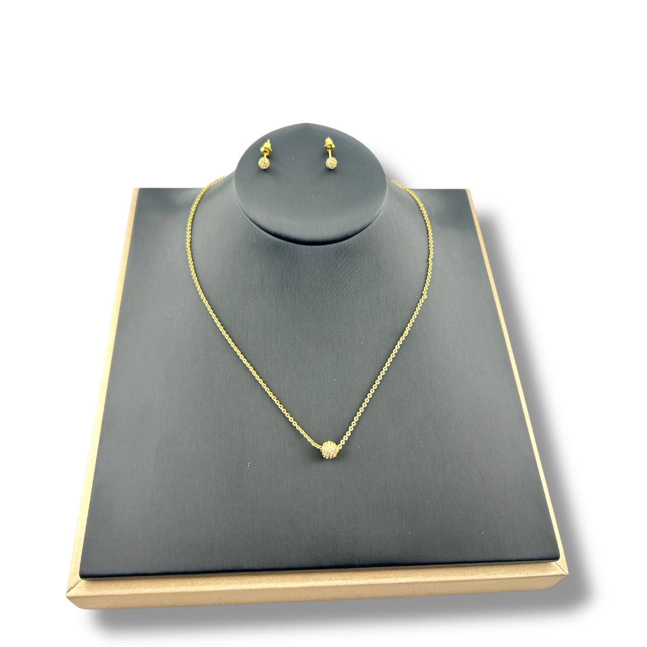 ✨ Golden Globe Set – Subtle Sparkle, Everyday Elegance 💛