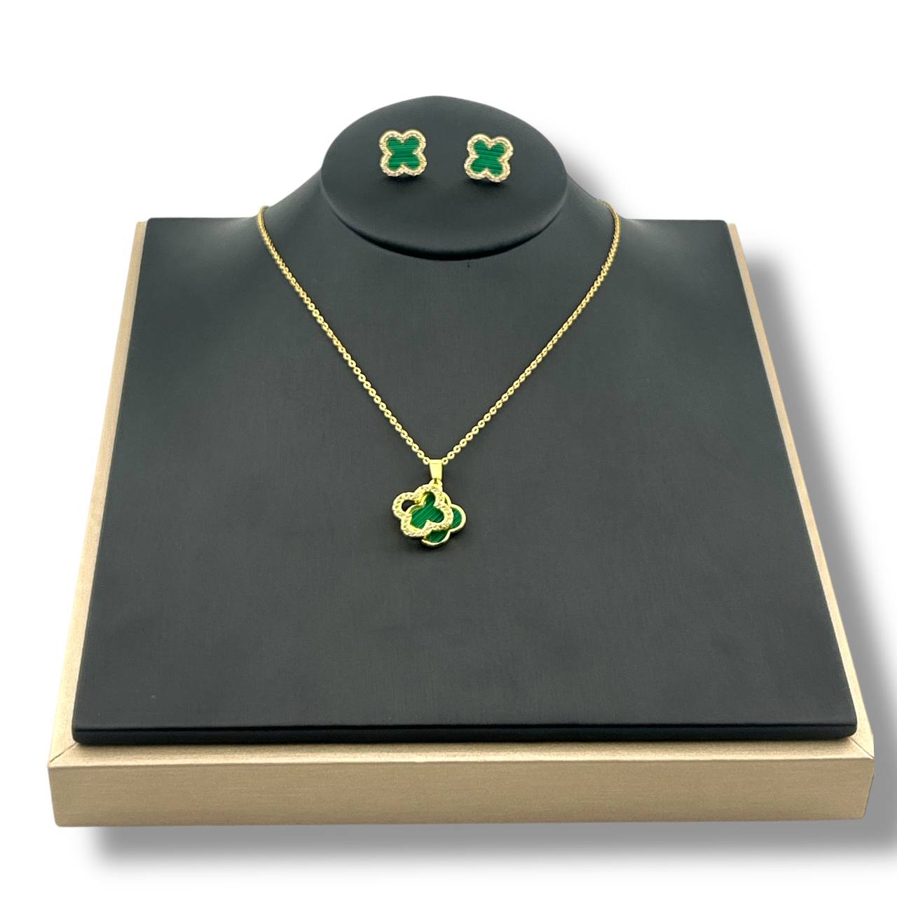 Clover Radiance Set-golden color