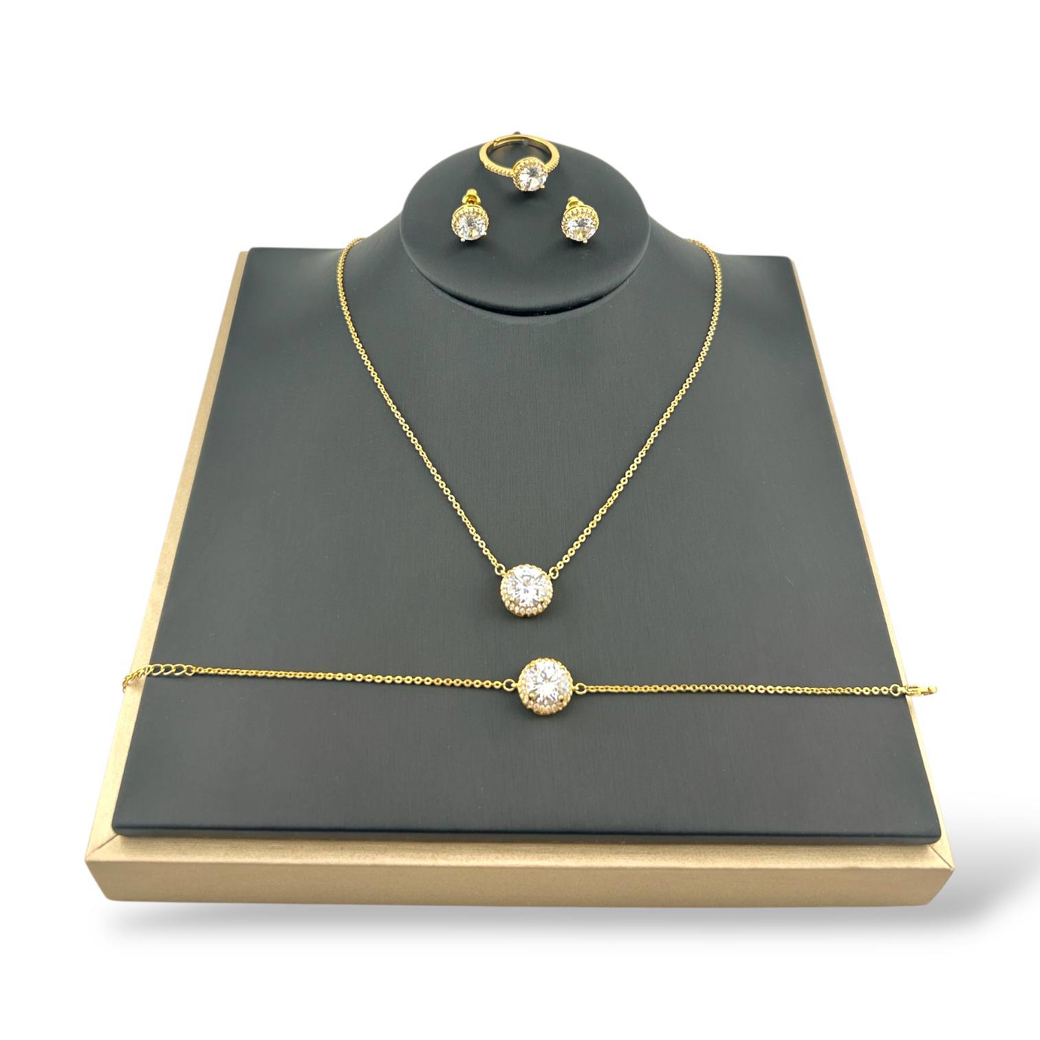 ✨ Golden Halo Set – Classic Elegance Redefined ✨