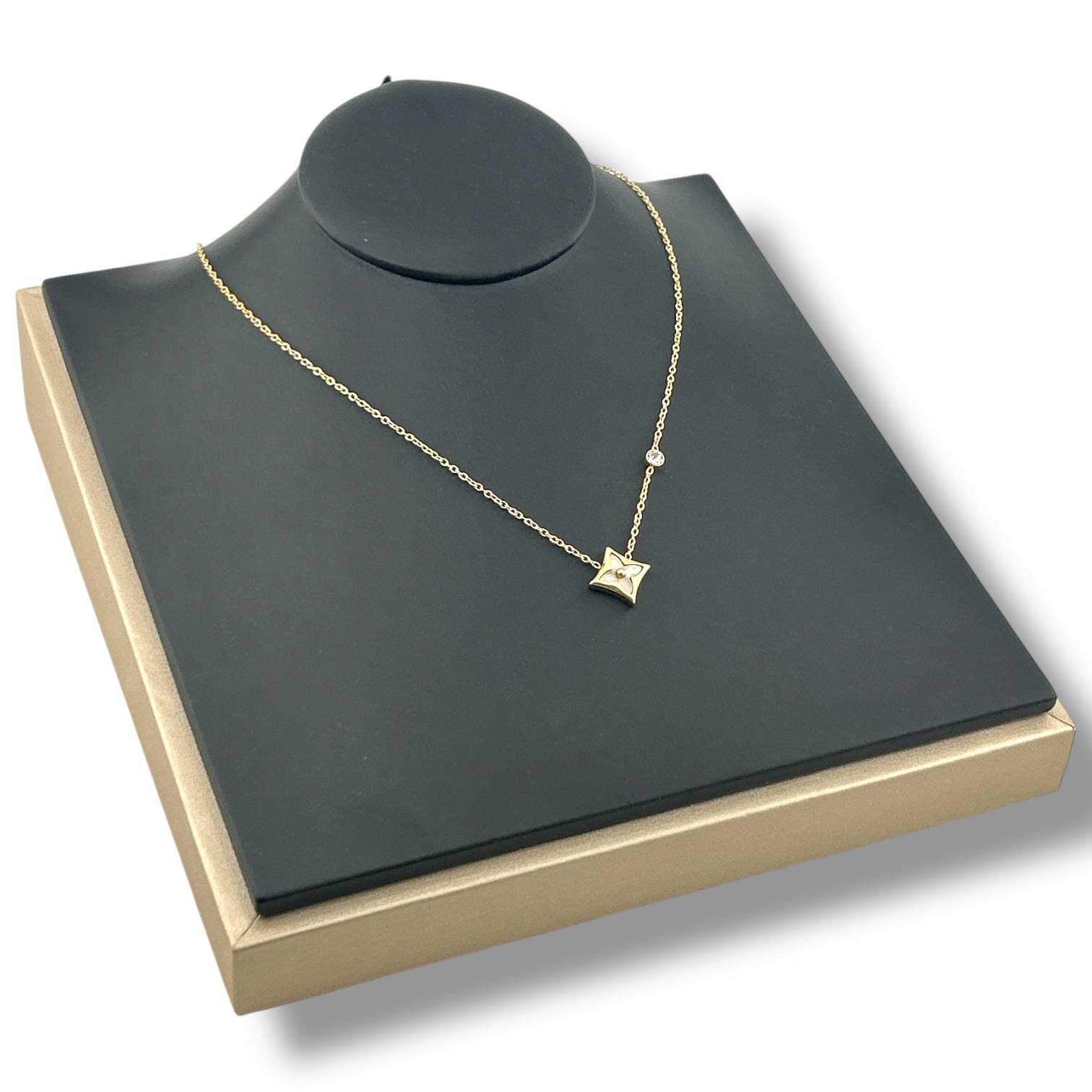 LV “Starlit Charm” Necklace – 18K Gold Plated