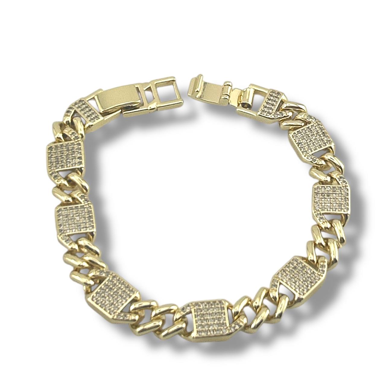 Gold-Plated Cuban Link Bracelet with Pave Plates – Bold & Luxe