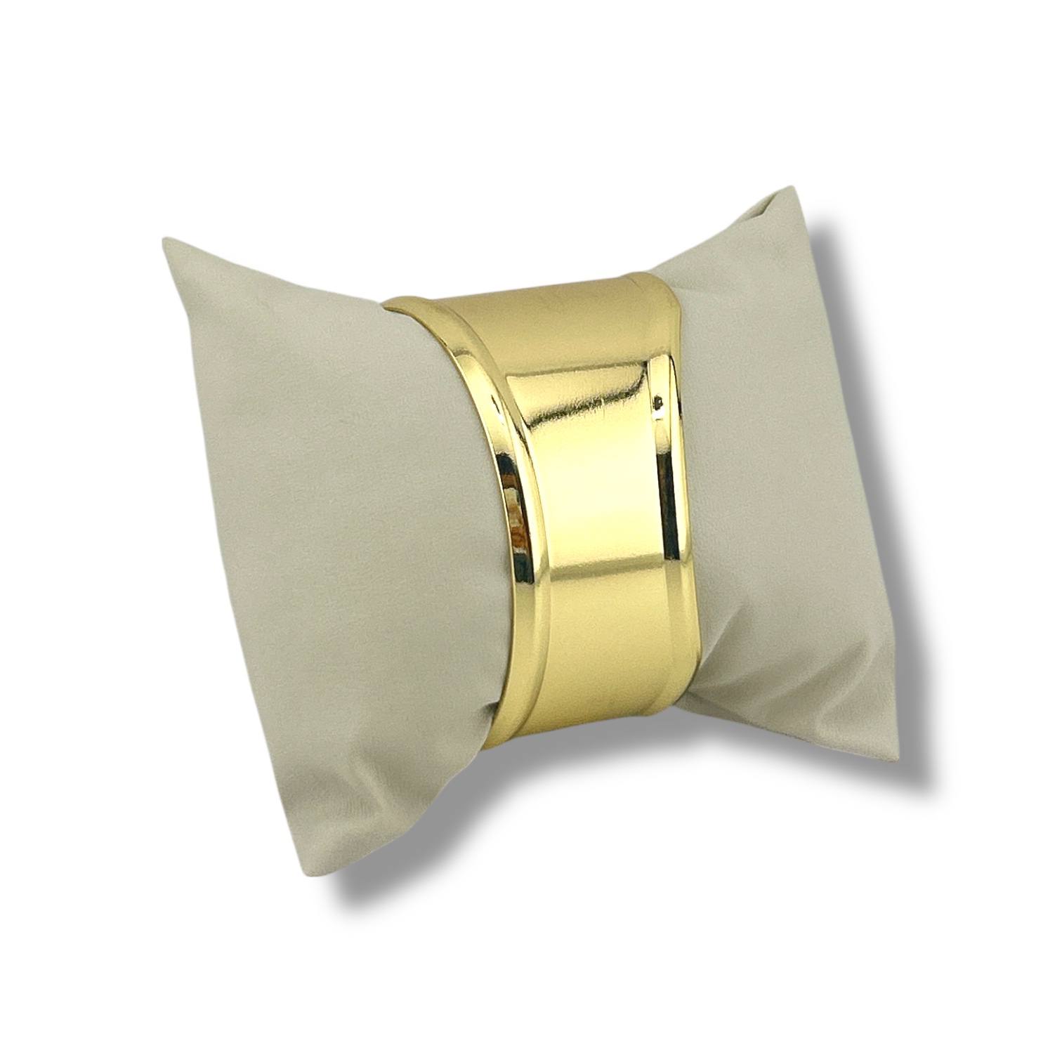 Bold Elegance bangle