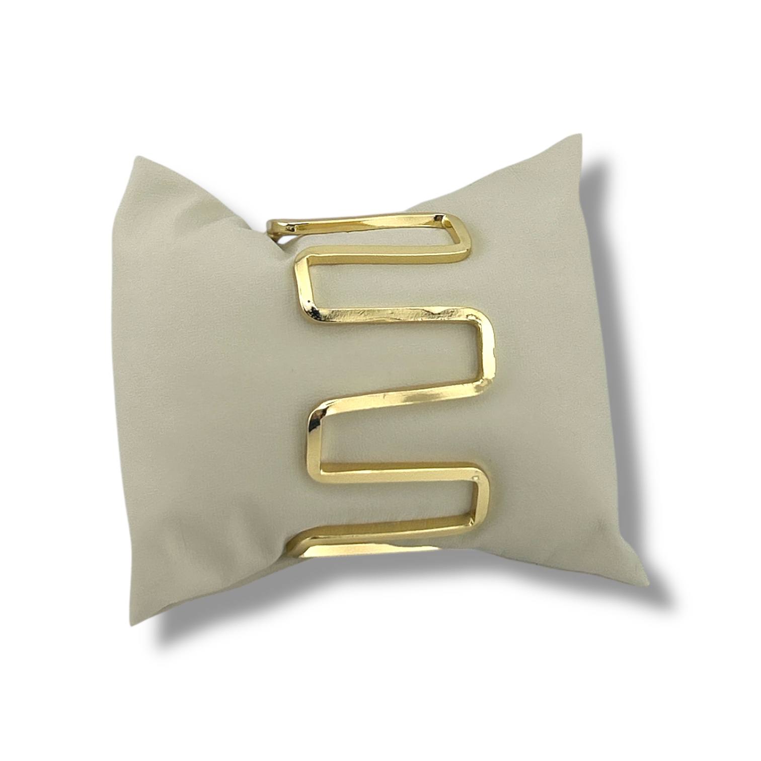Geometric Wave Gold shape bangle