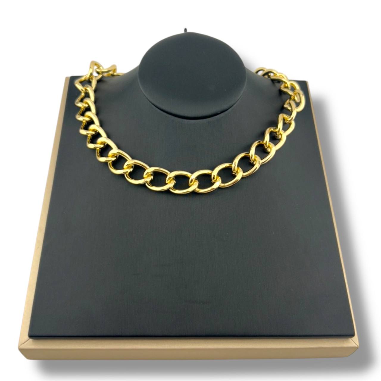 Bold Oval-Link Gold Choker