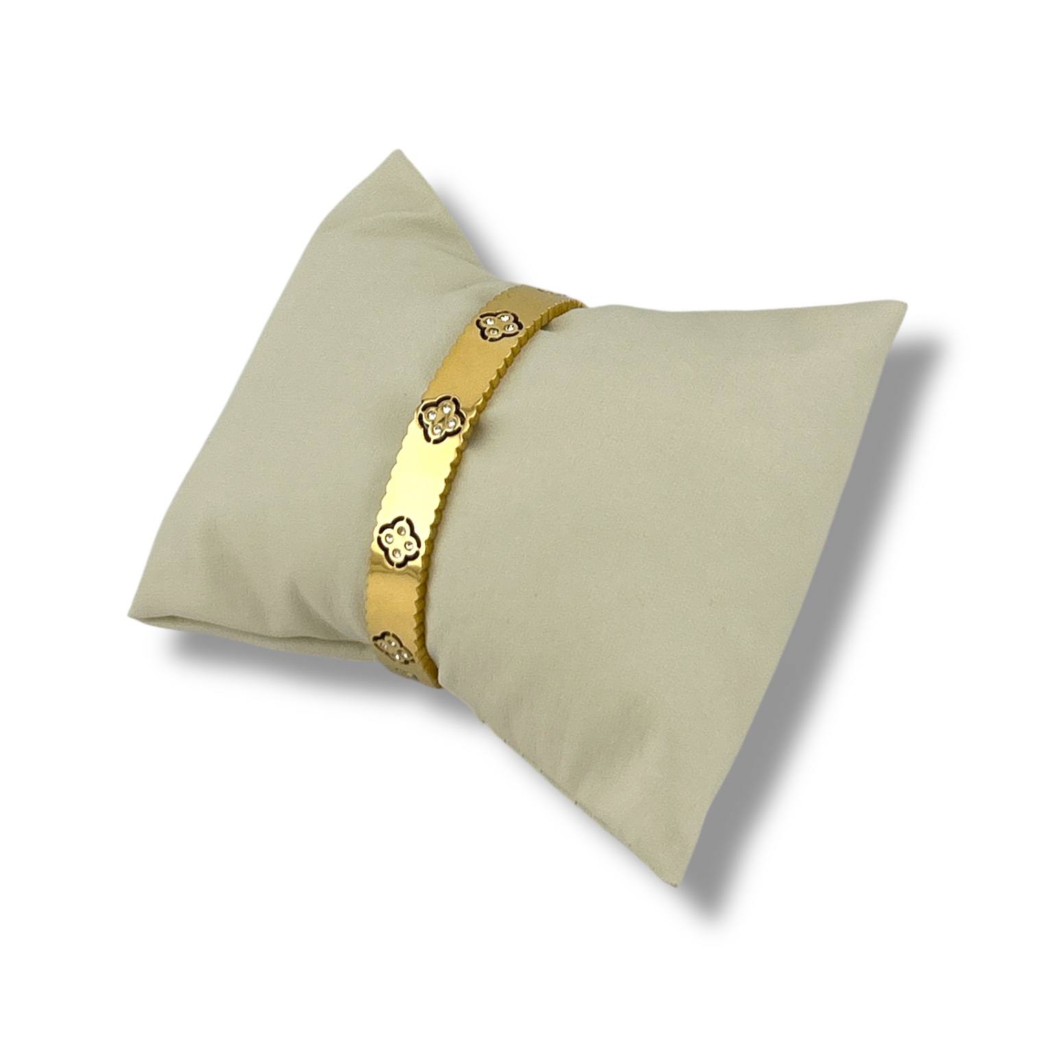 Gold Clover Pattern Bangle – Crystal Accent Bracelet