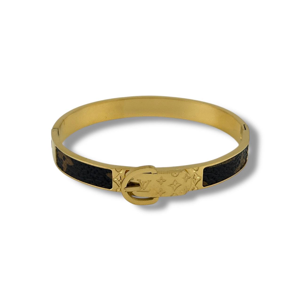 Gold & Black Leather Buckle Bangle – Elegant Designer-Inspired Bracelet
