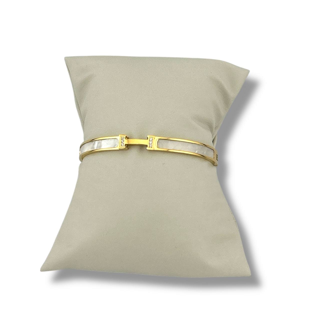 Mother of Pearl Gold Bracelet