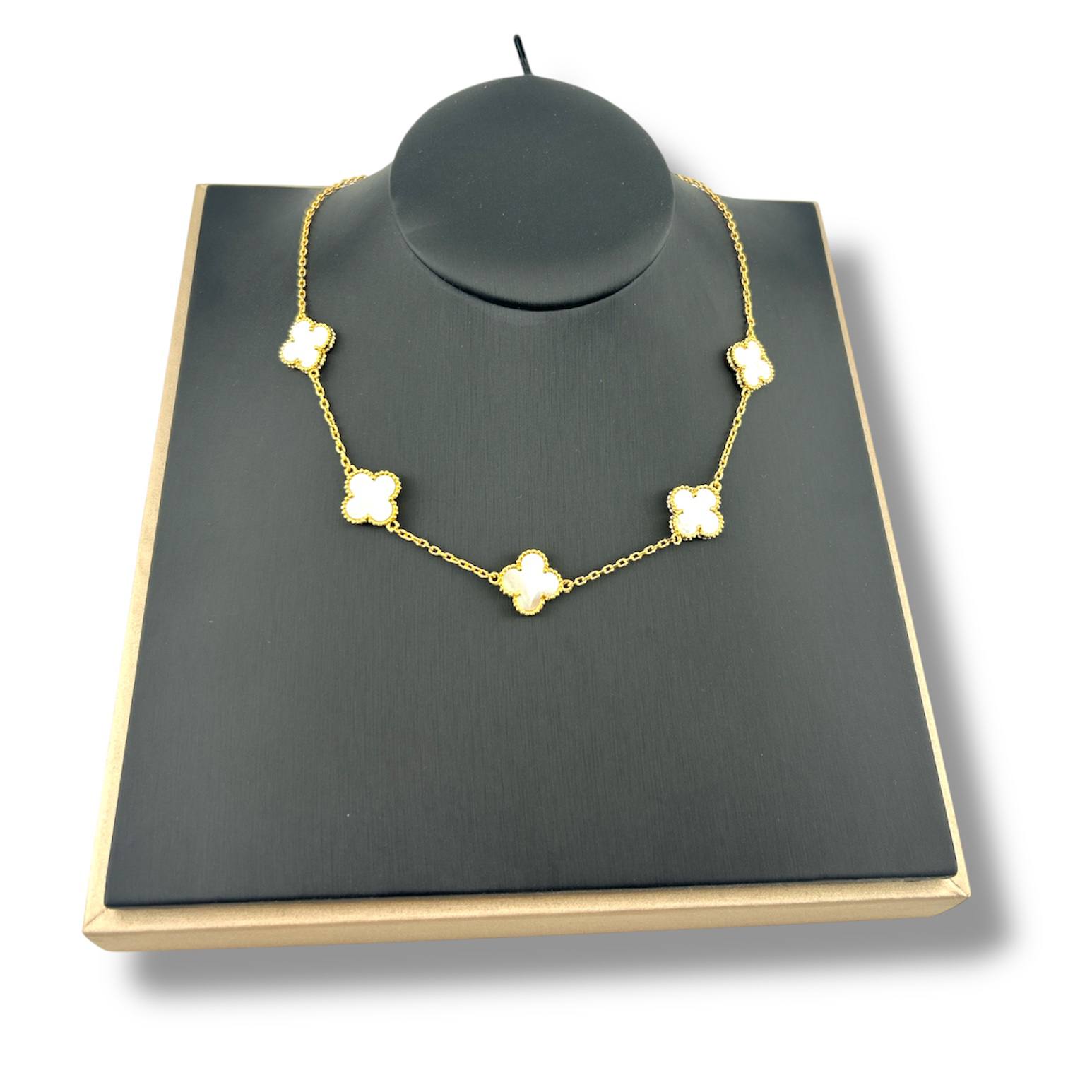 Van Cleef Clover Necklace – 18K Gold Plated Elegance