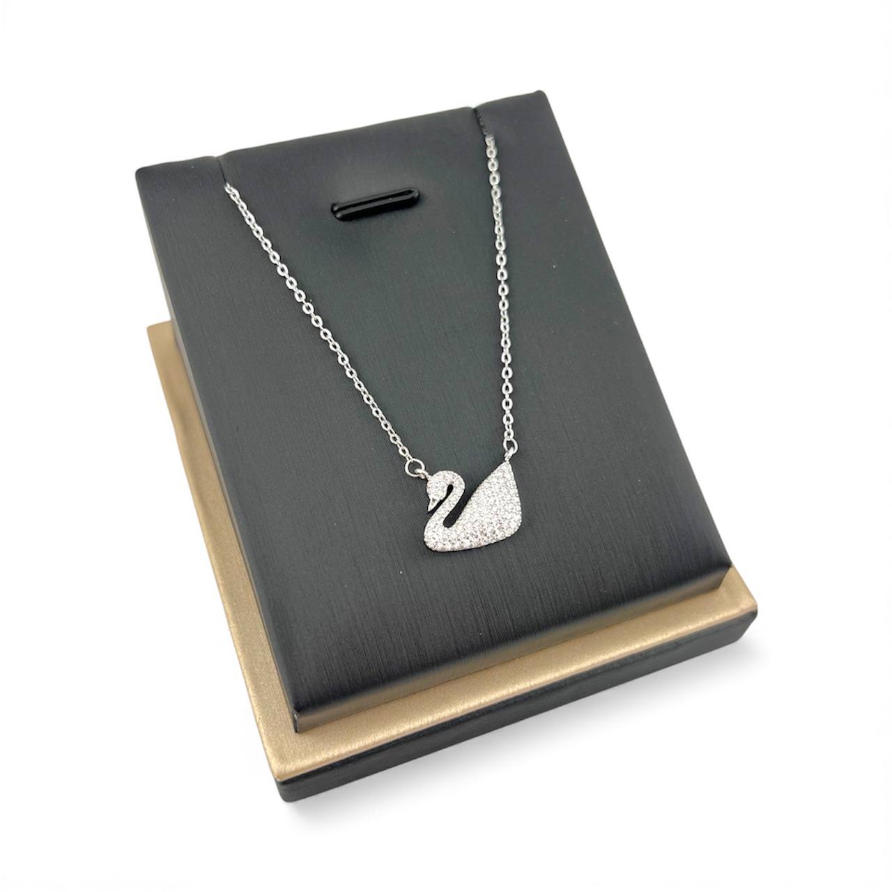 Swan Elegance Necklace – Graceful & Sparkling ✨