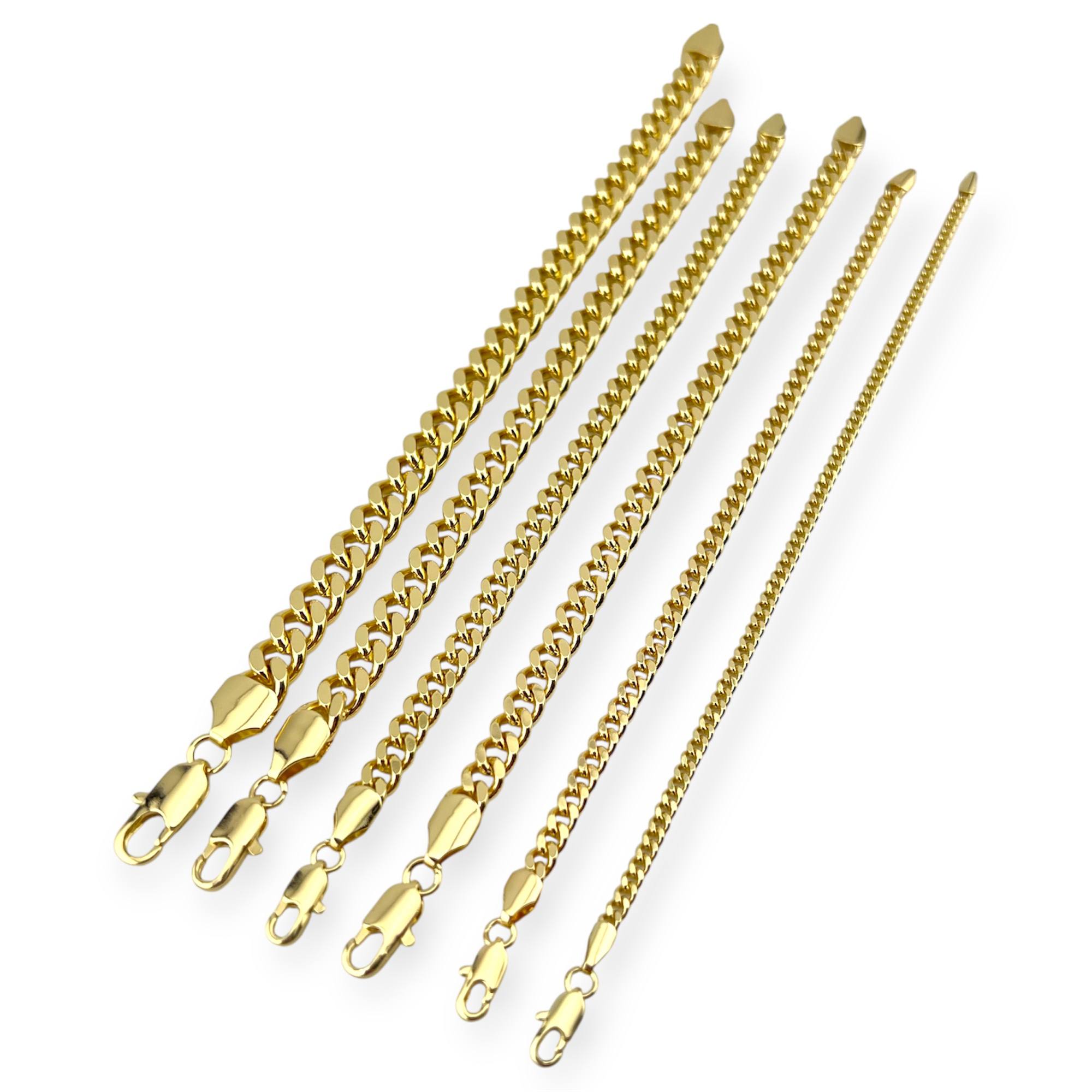 Classic Curb Chain Bracelet Set – Timeless Gold Elegance 💛