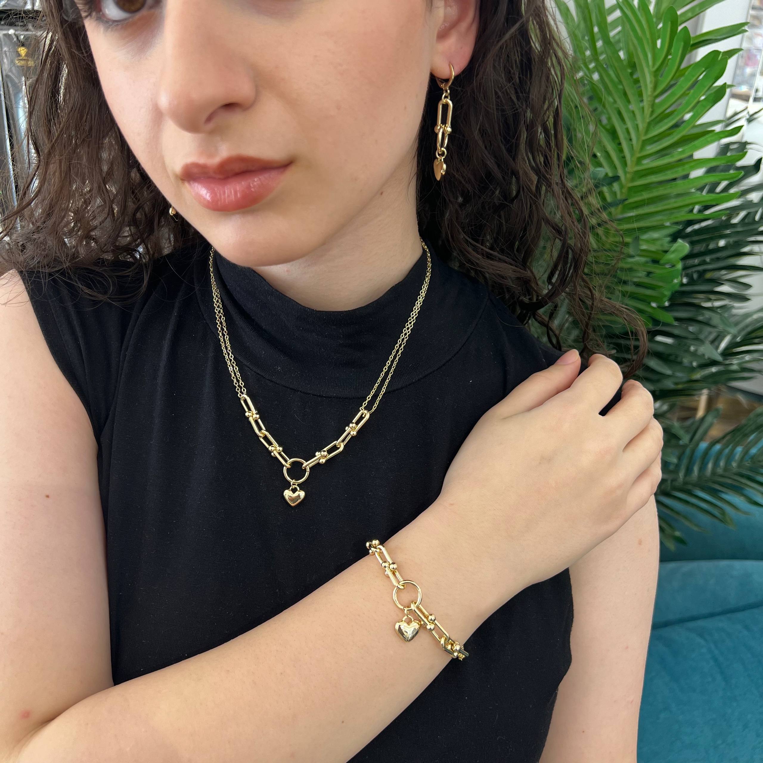 Golden Heart Charm Jewelry Set – Necklace, Bracelet & Earrings