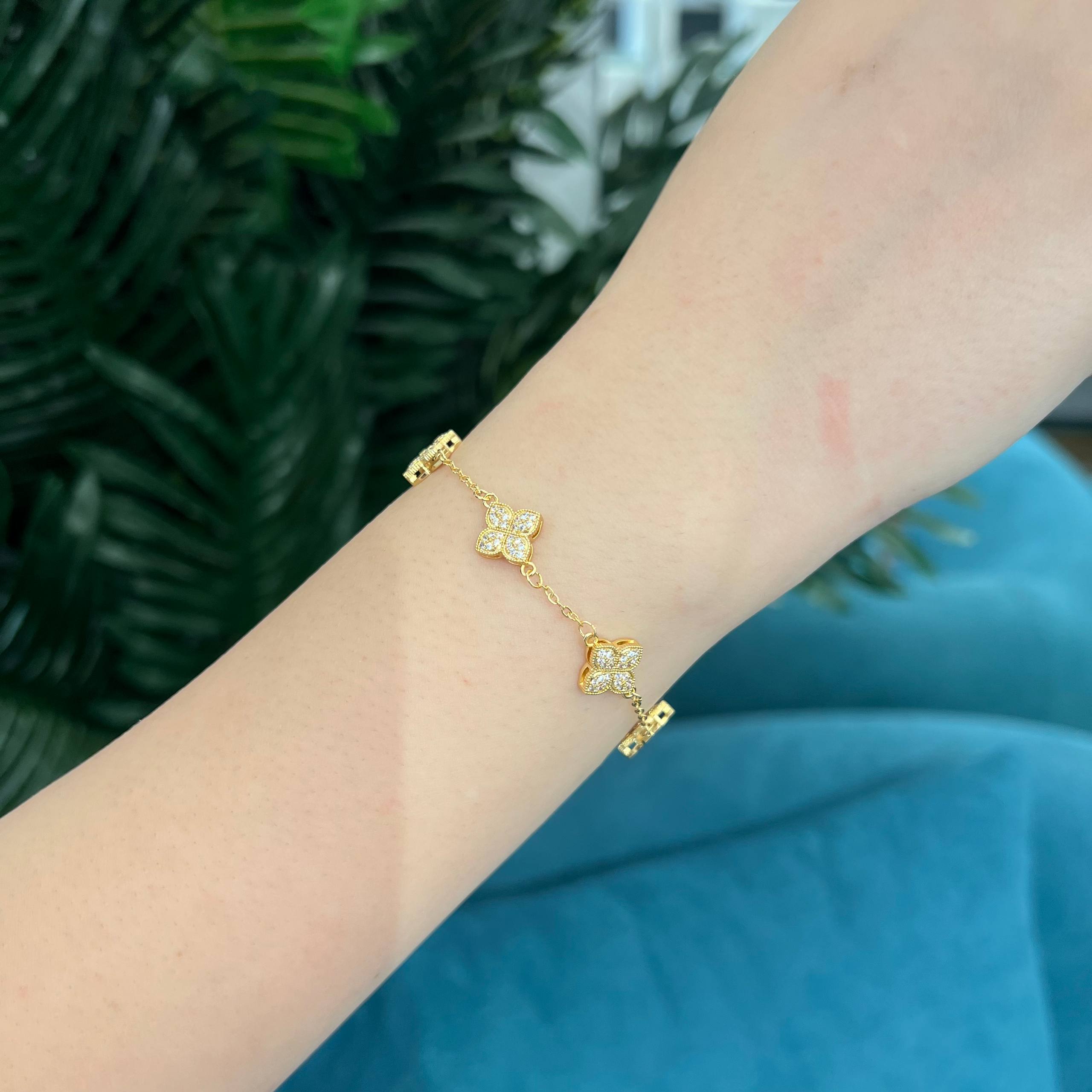 VAN CLEEF Bracelet 4 Flowers