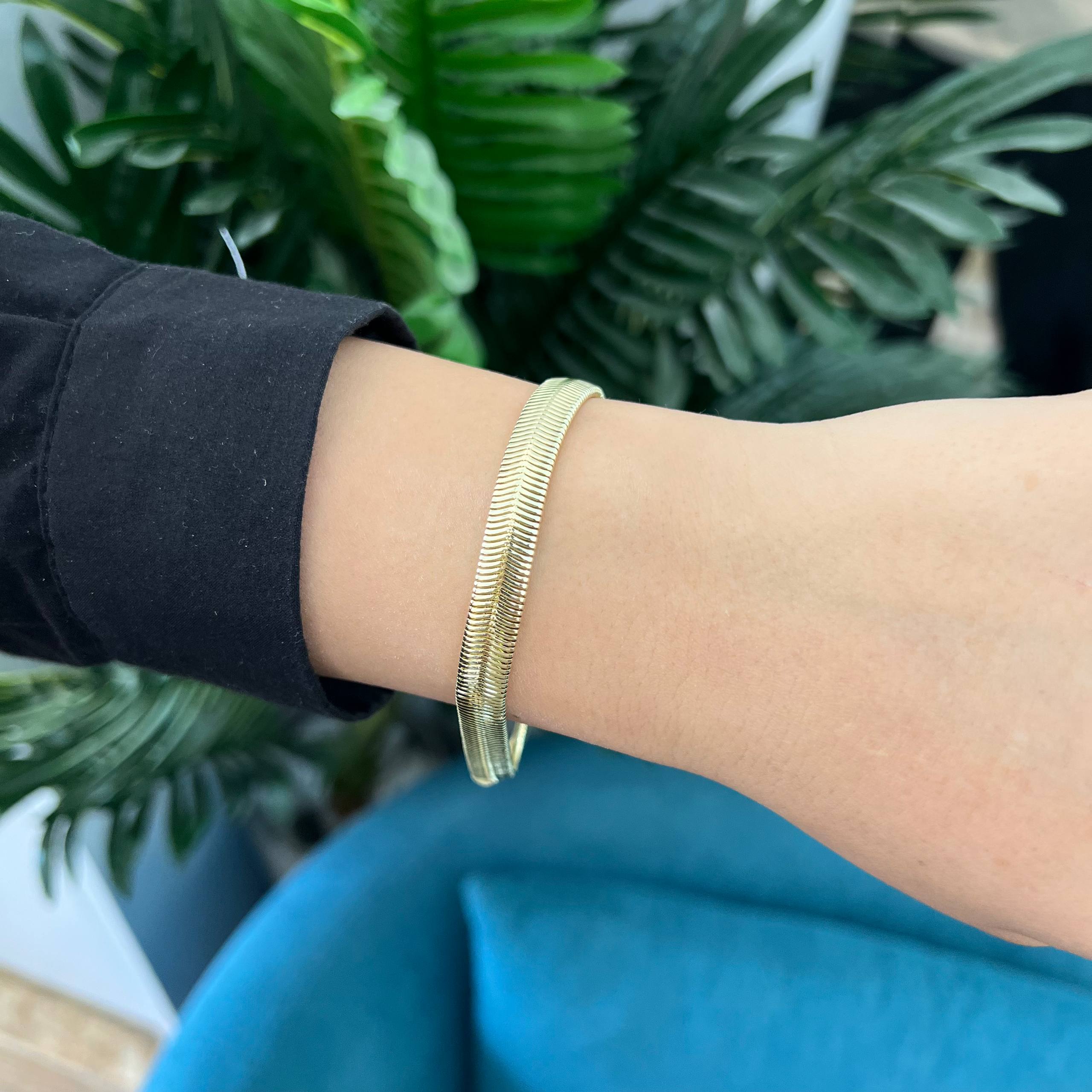 Snake serpenti Minimalist Golden Bracelet(thick and thin)