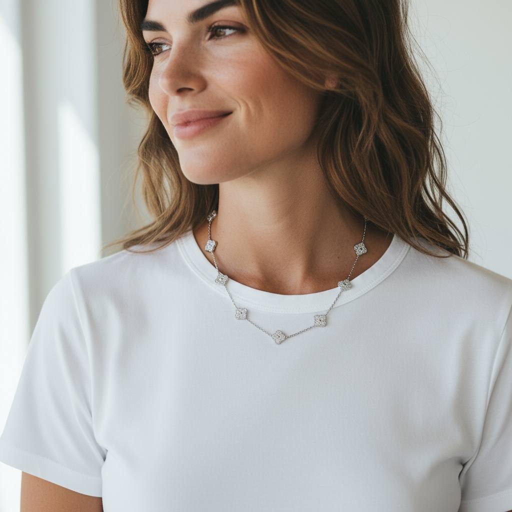 Full stone VANCLEEF 10 flower necklace