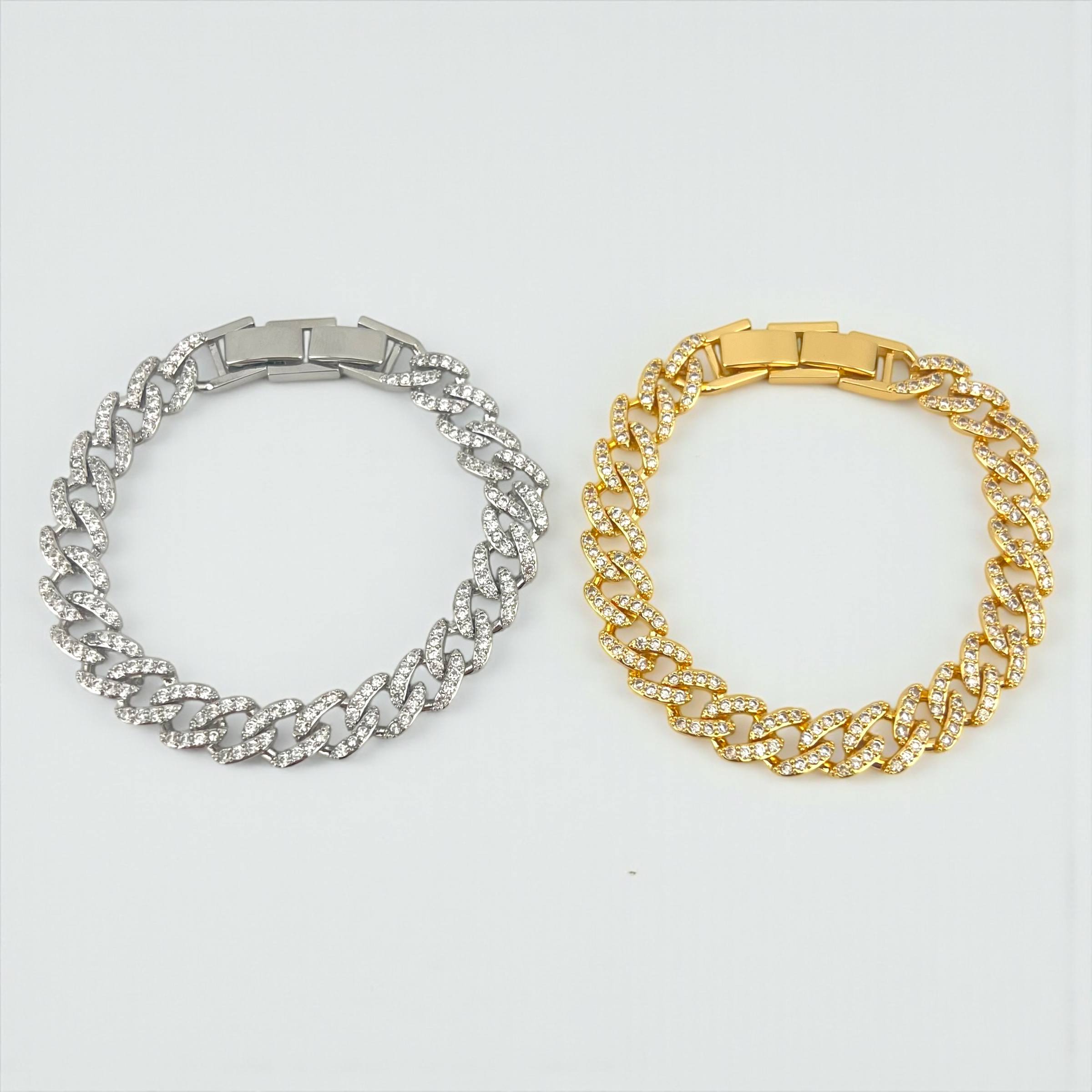 Iced Cuban chain Bracelet” – Gold & Silver Edition ✨