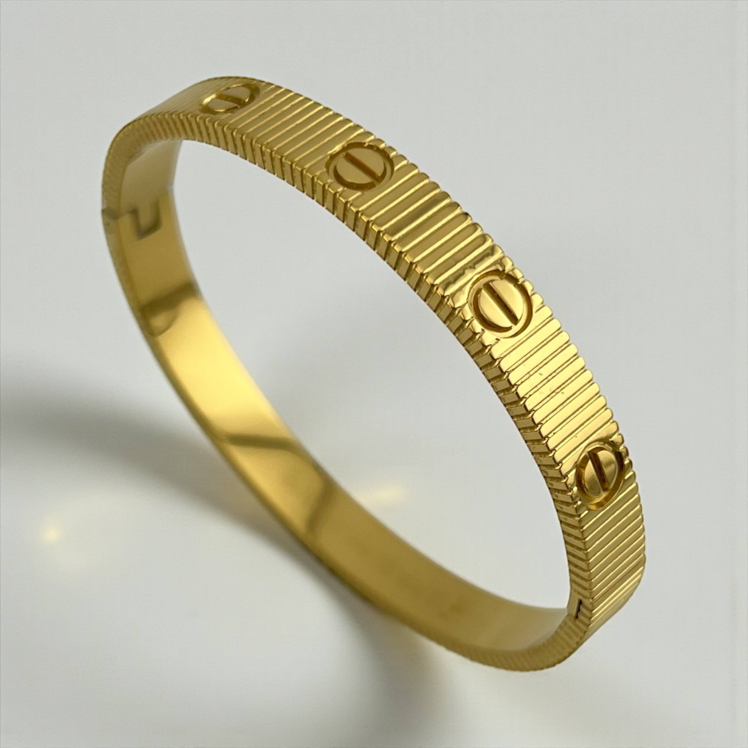 Love Unlimited cartier bangle(silver & gold)