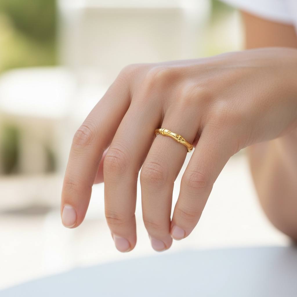 Bamboo Twist Ring – Gold