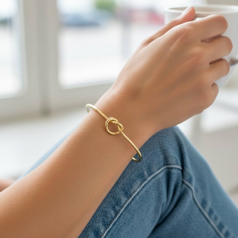 Gold  Bangle – Elegant Crossover Design Bracelet