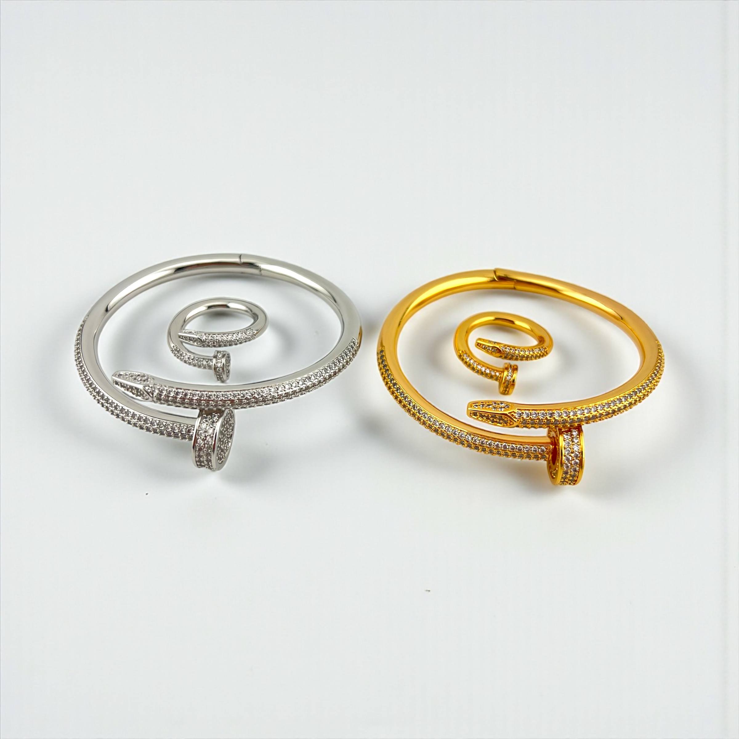 thick nail cartier– Gold bangle and ring