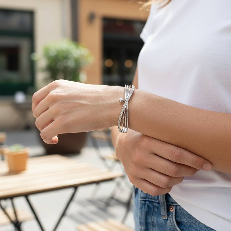 Twist Elegance Bangle with Crystal Charm – Gold & Silver