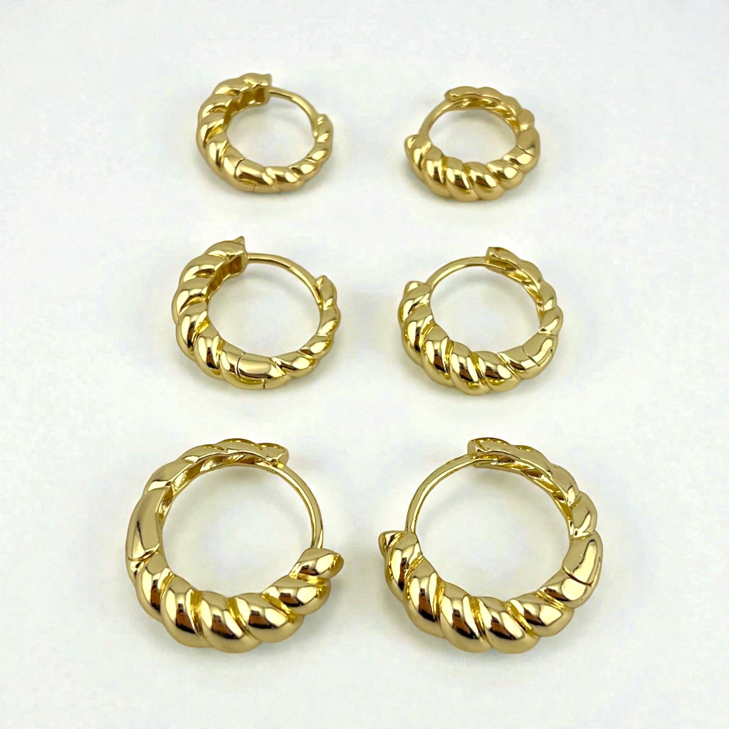 Croissant Twisted Rope Gold Huggie Earrings Set – Bold & Chic ✨