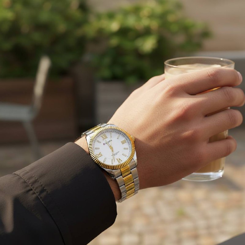 CURREN Two-Tone Roman Dial Quartz Watch – Silver & Gold