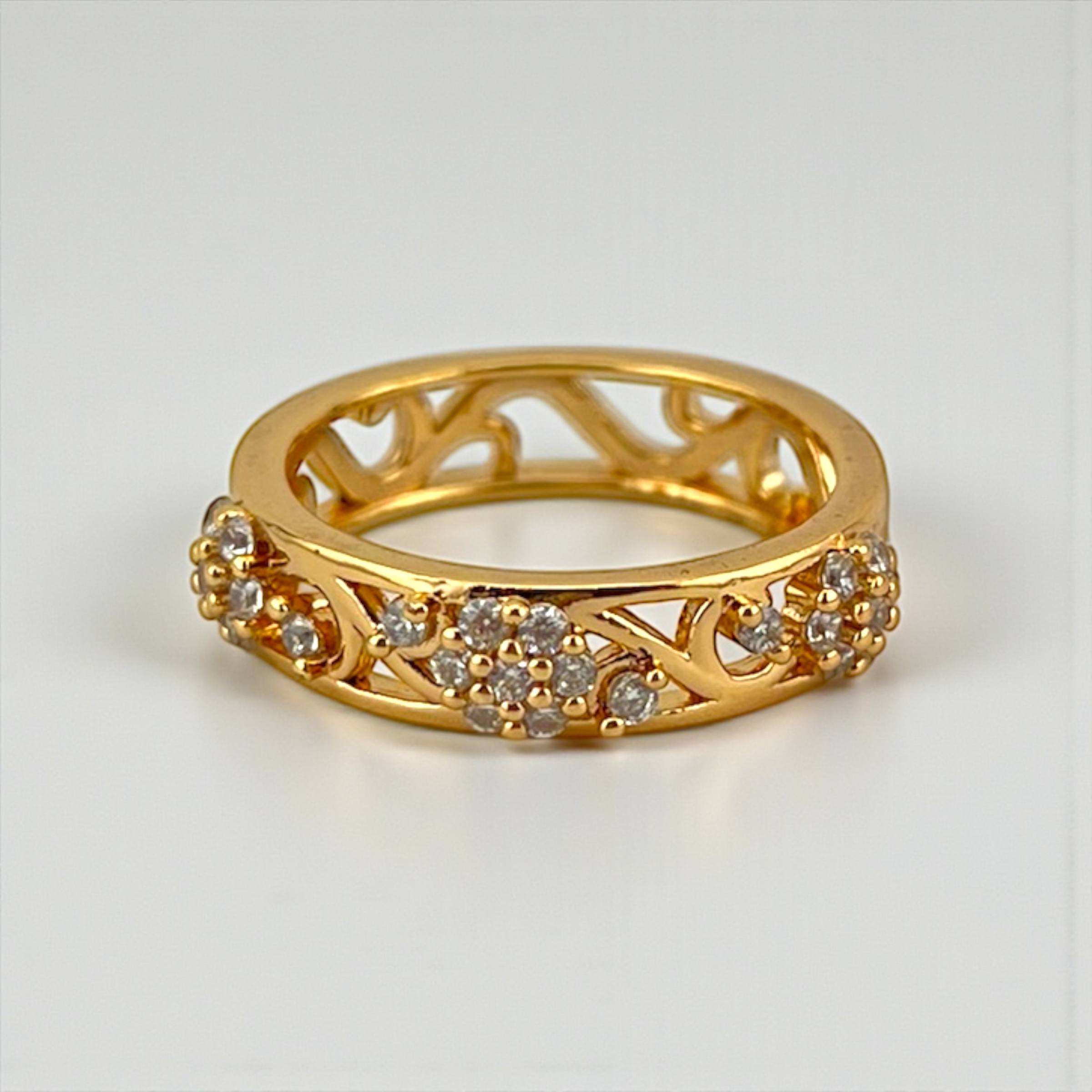 Vintage Floral Band Ring – Silver & Gold Elegance