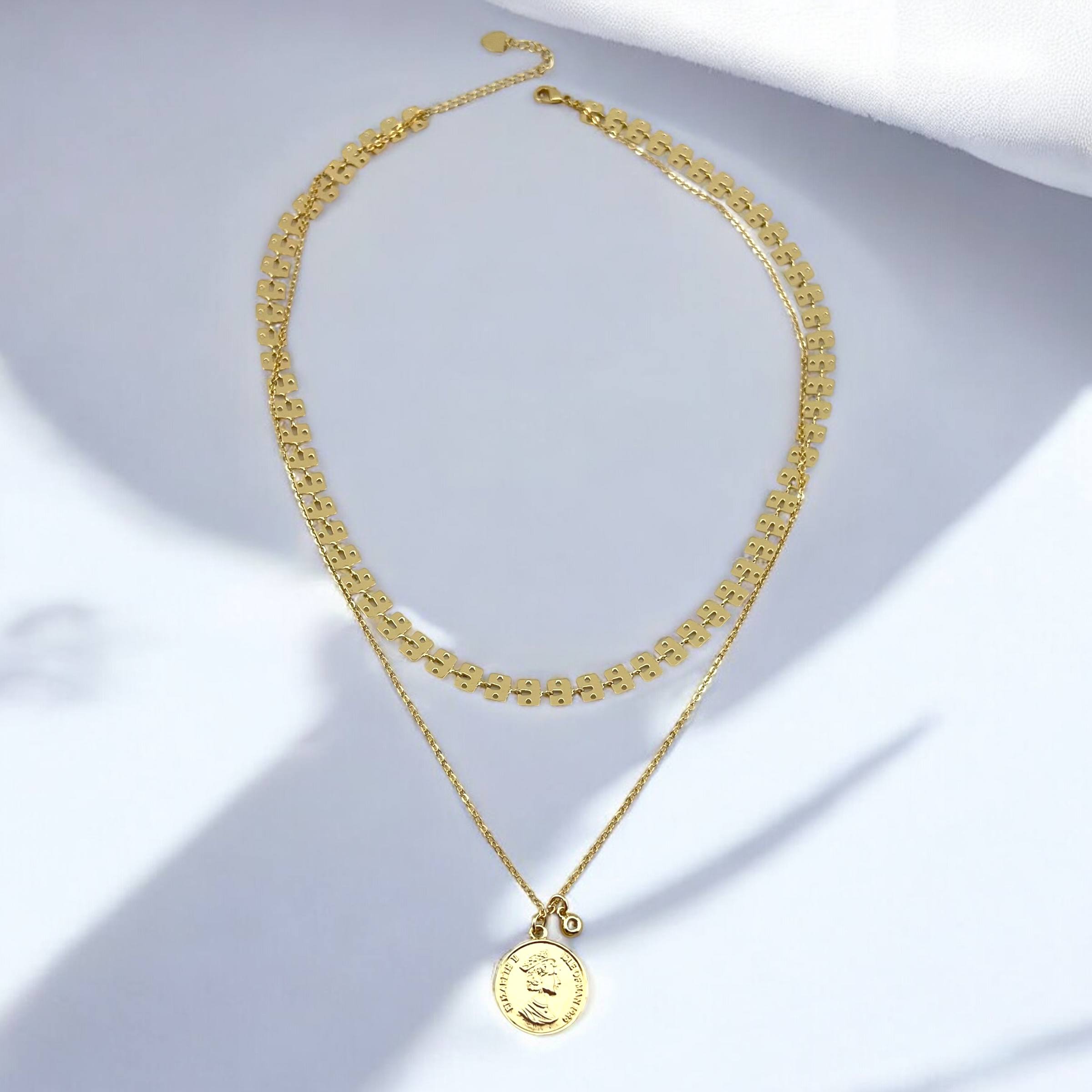 “Royal Coin” Dual-Layer Necklace – 18K Gold-Plated