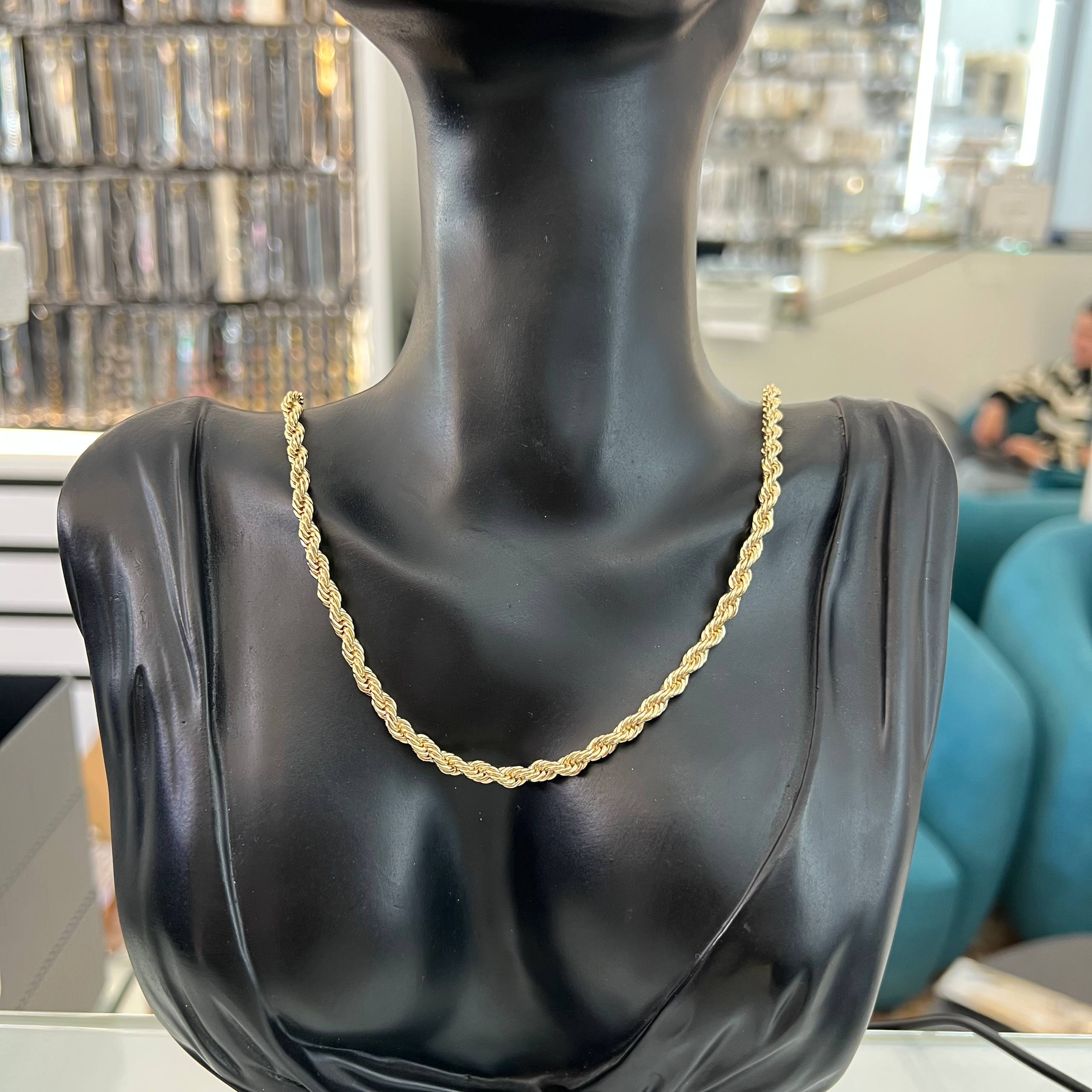 ✨ Elegant Rope Chain Set – 18K Gold-Plated Classic ✨