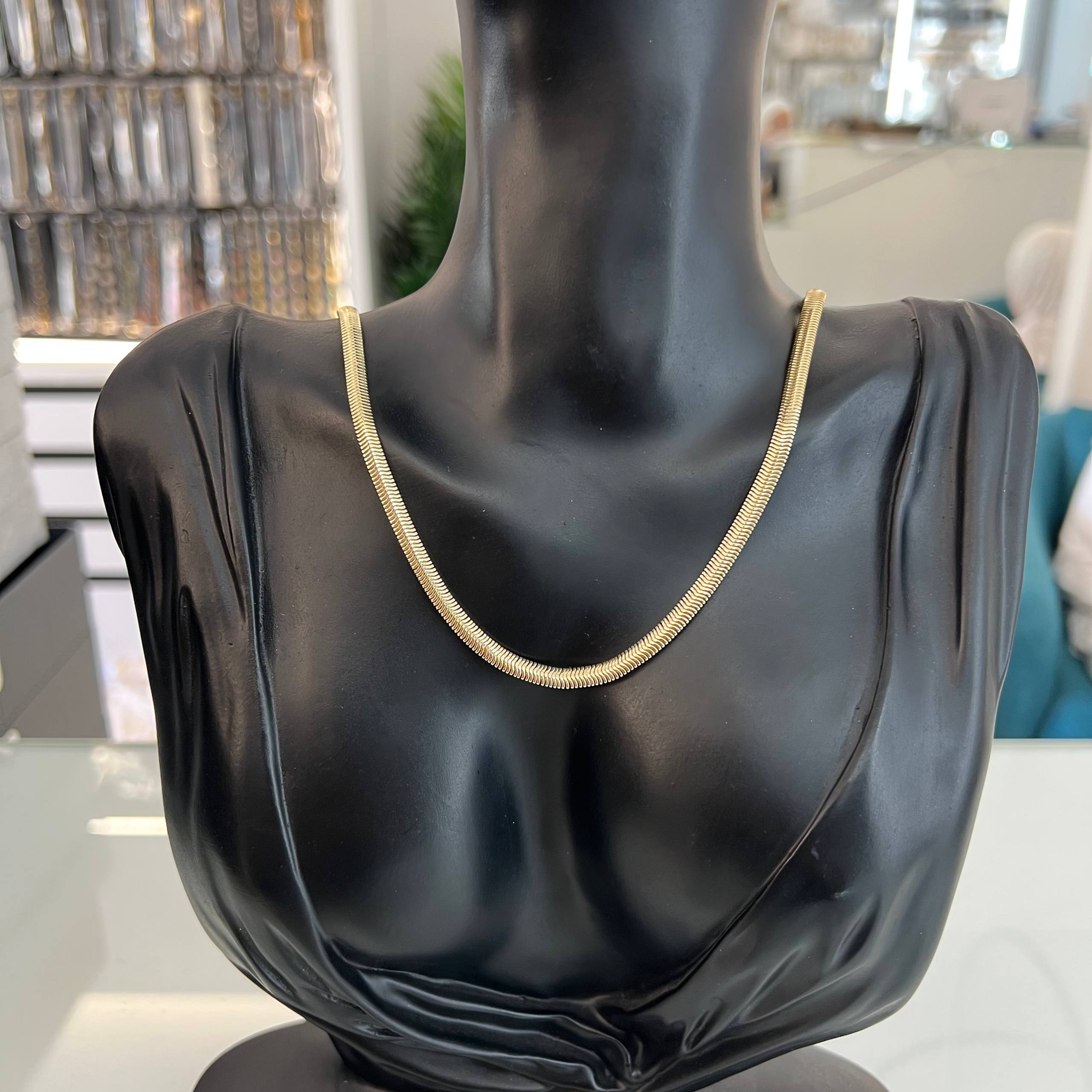 Snake Chain Necklace – Sleek Golden Shine