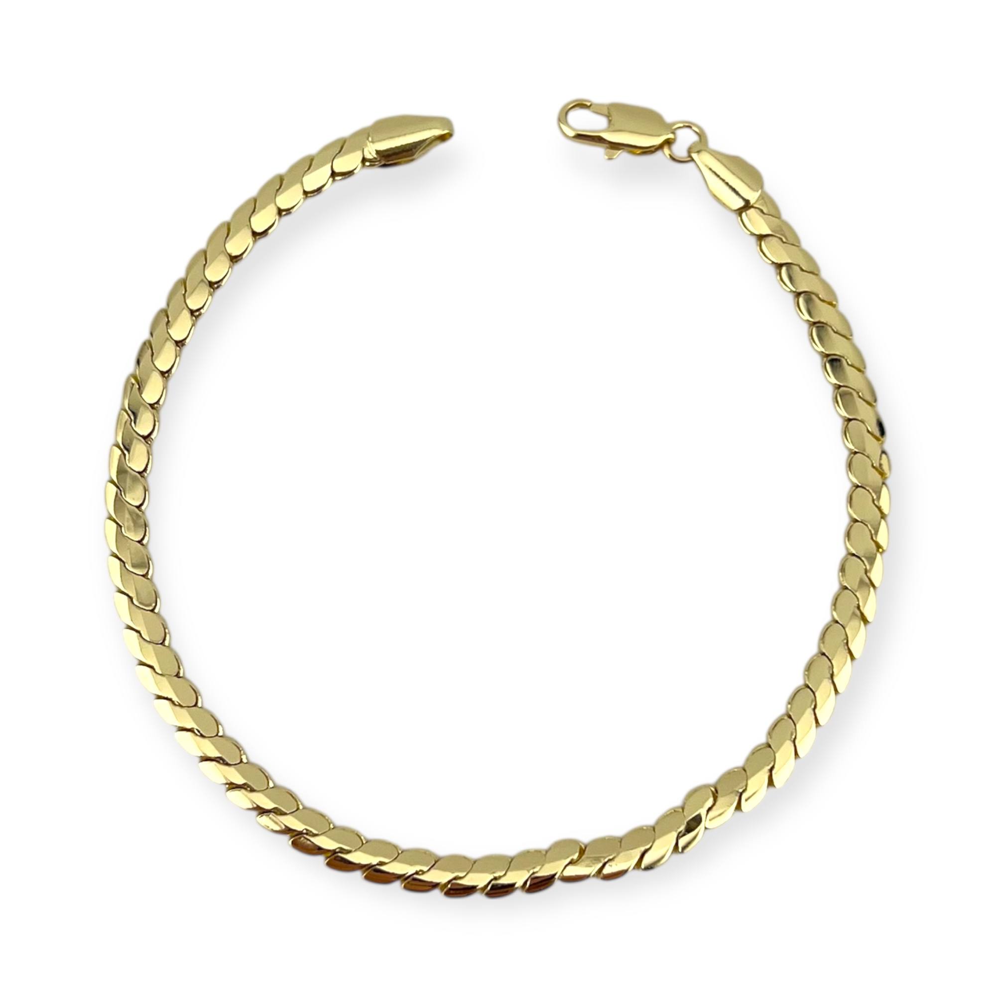 Classic Curb Bracelet – Timeless Golden Elegance