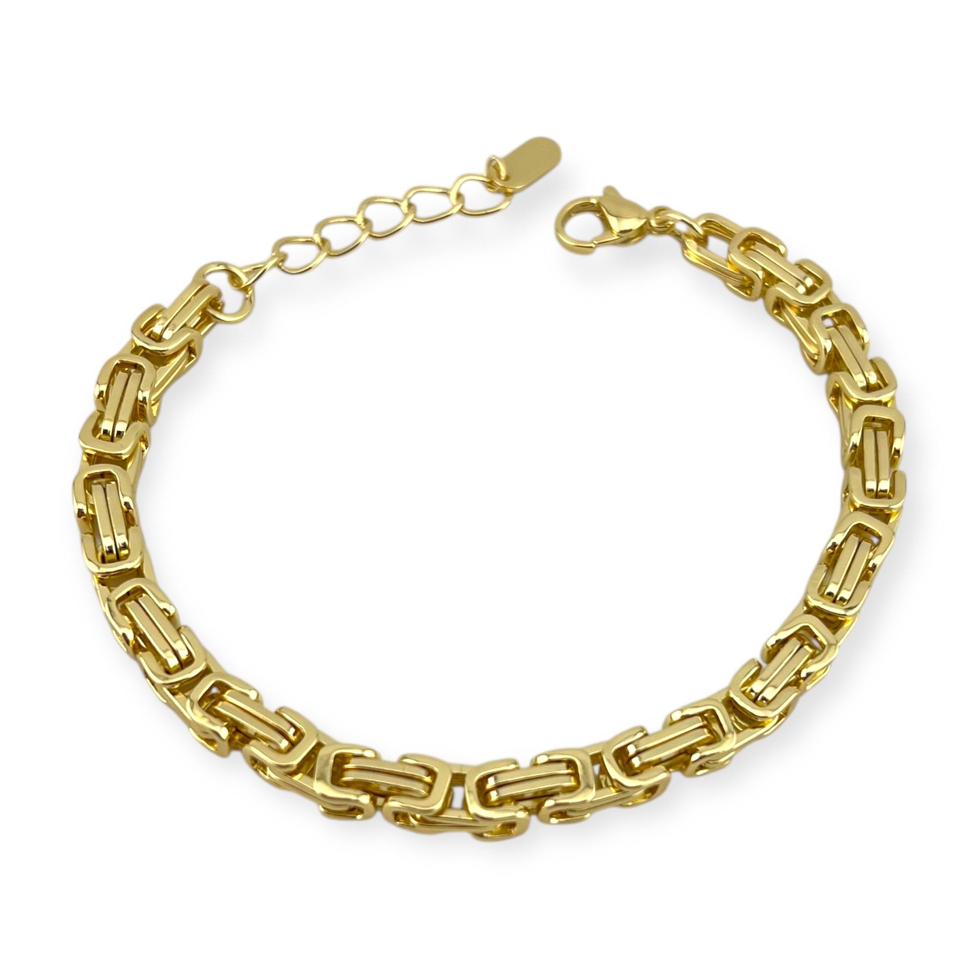 “Eternal Link” 18K Gold-Plated Bracelet 💫