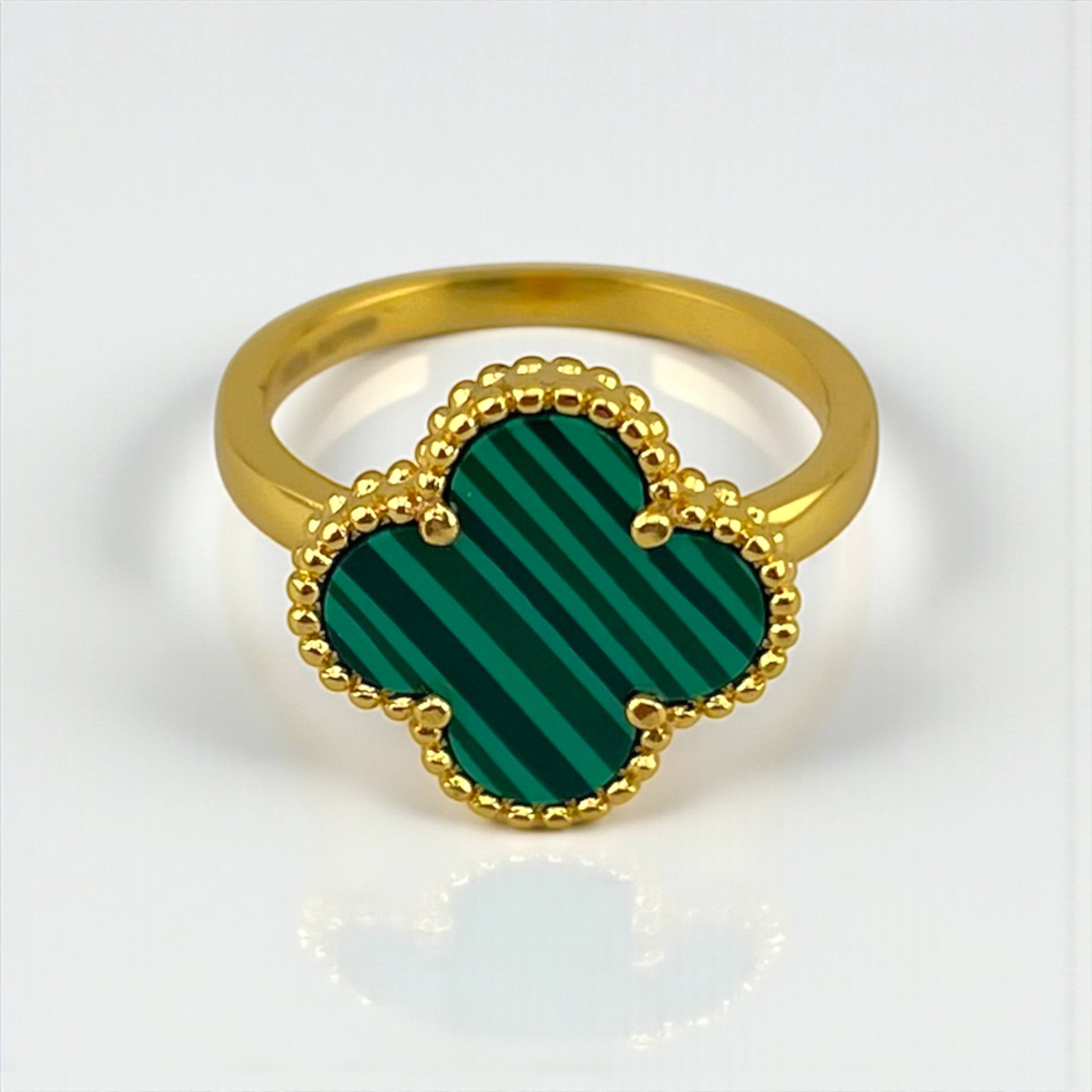 VIP vancleef Ring – Gold-Plated Elegance