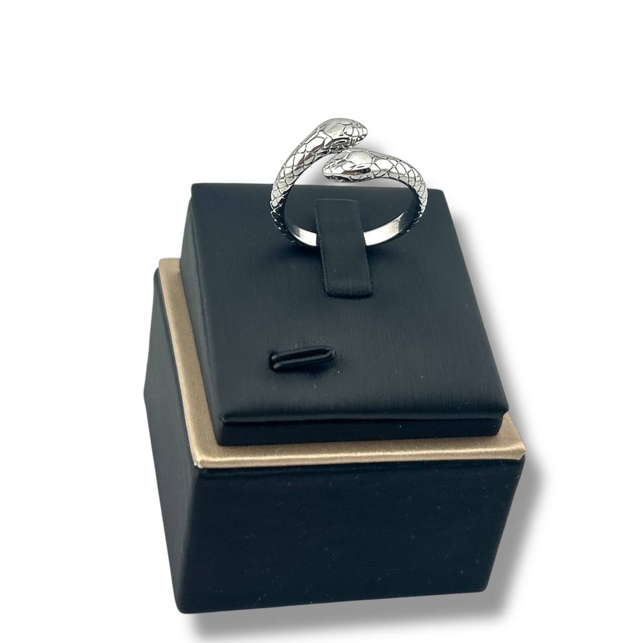 Textured Twin Snake Ring – Gold & Silver Power Duo