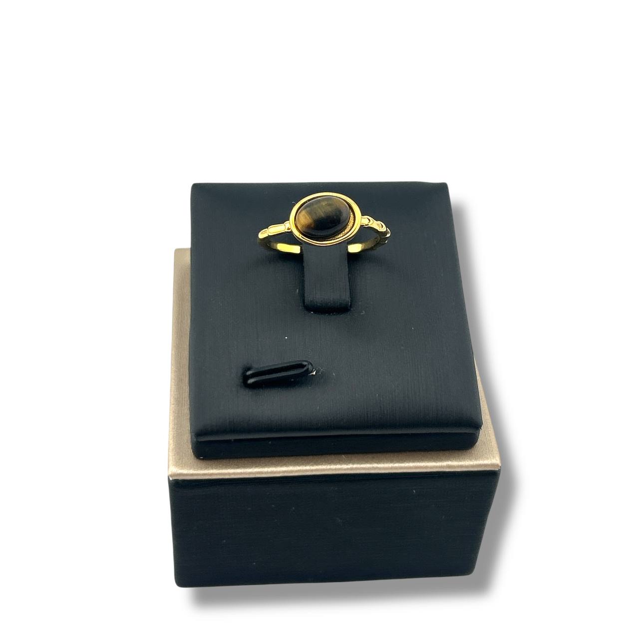 Pearl Glow Twist Ring